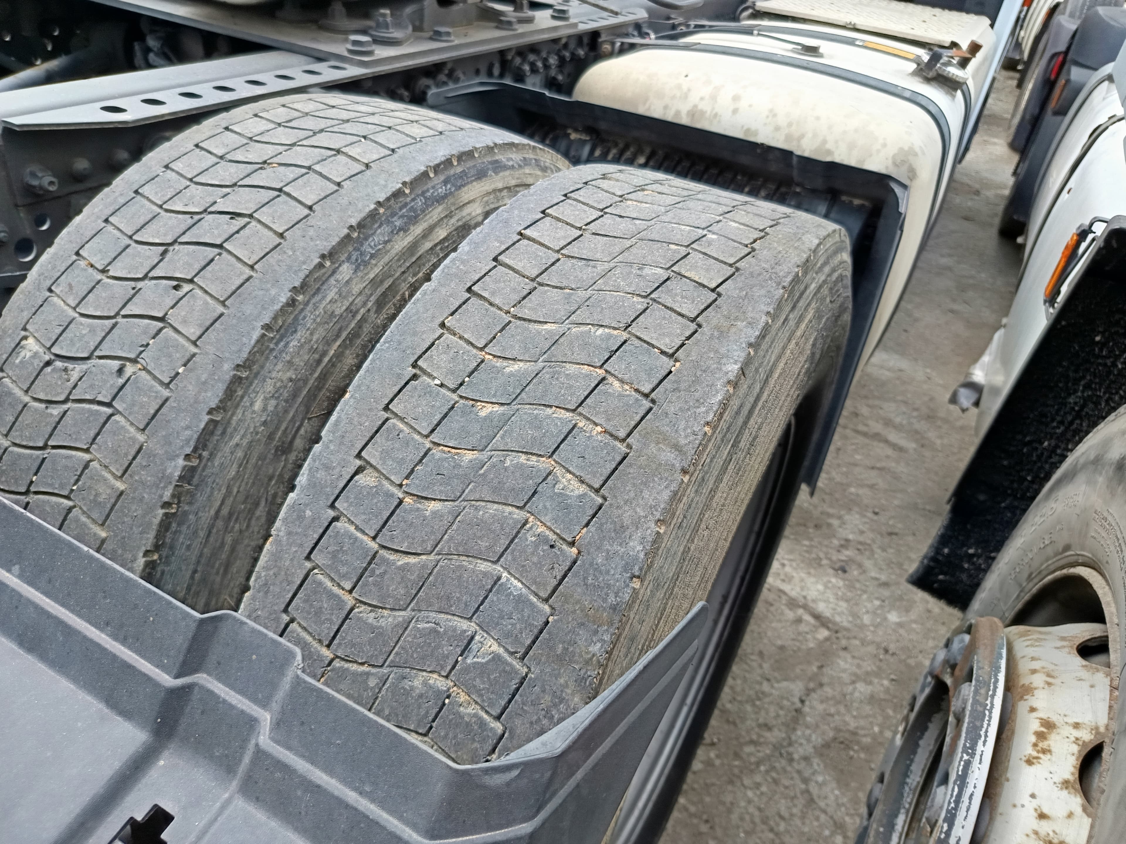 Mercedes-Benz Actros 1845 · Ano 2019 — imagen 9