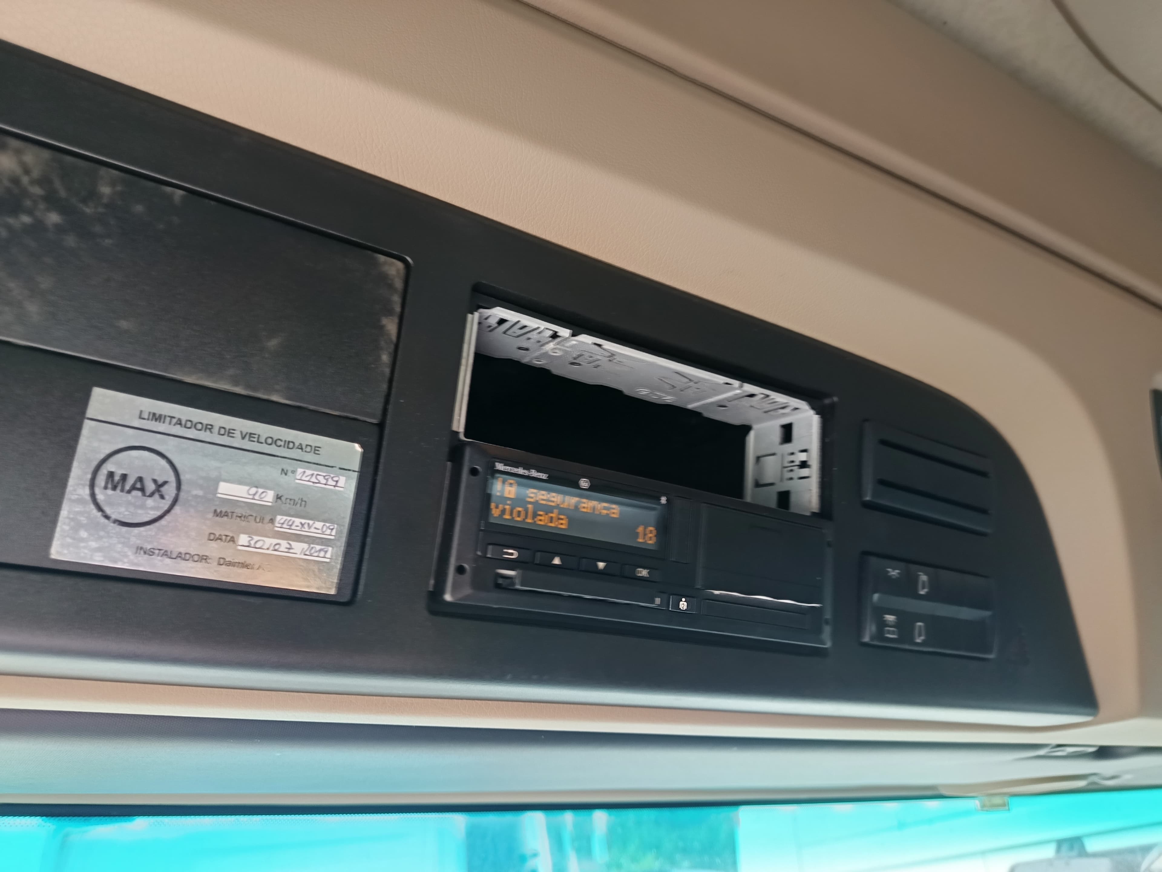 Mercedes-Benz Actros 1845 · Ano 2019 — imagen 13