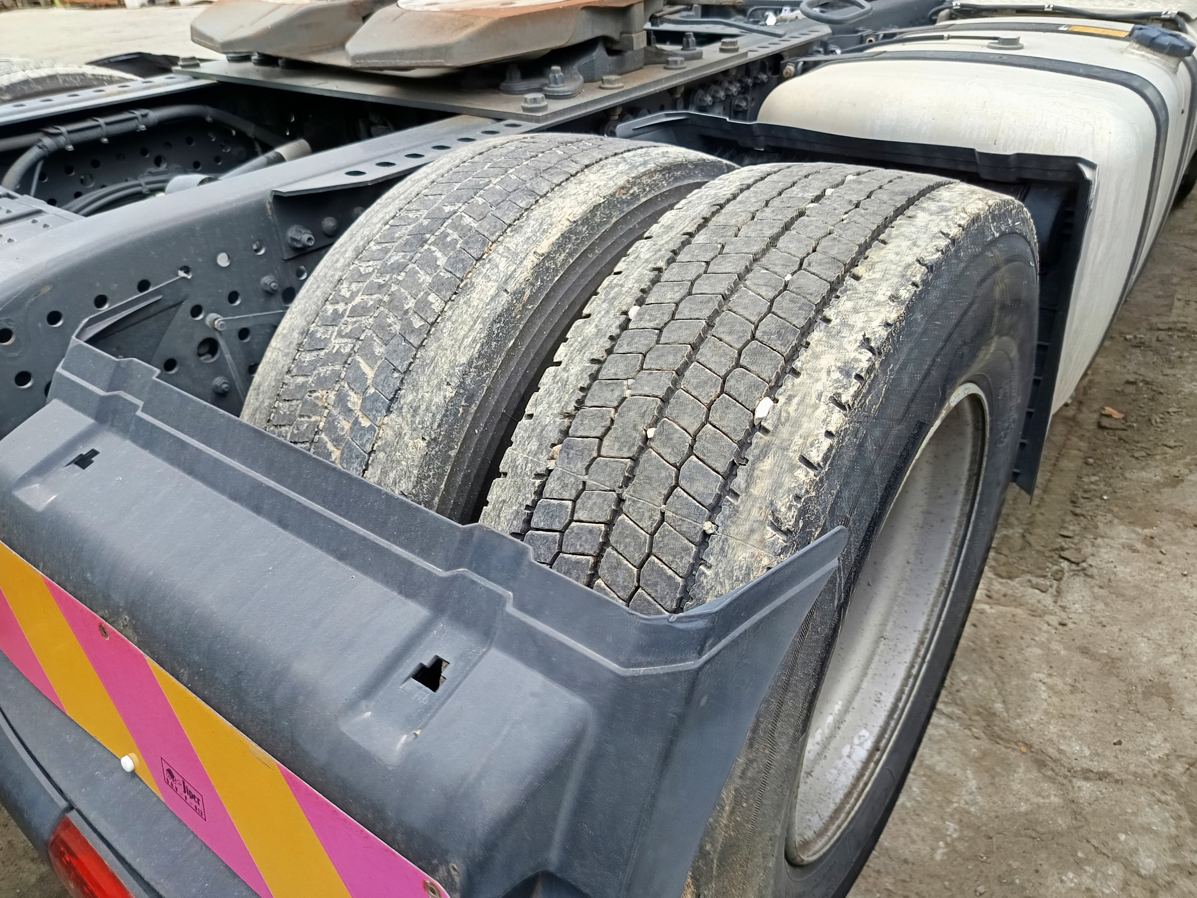 Mercedes-Benz Actros 1845 · Ano 2019 — imagen 7