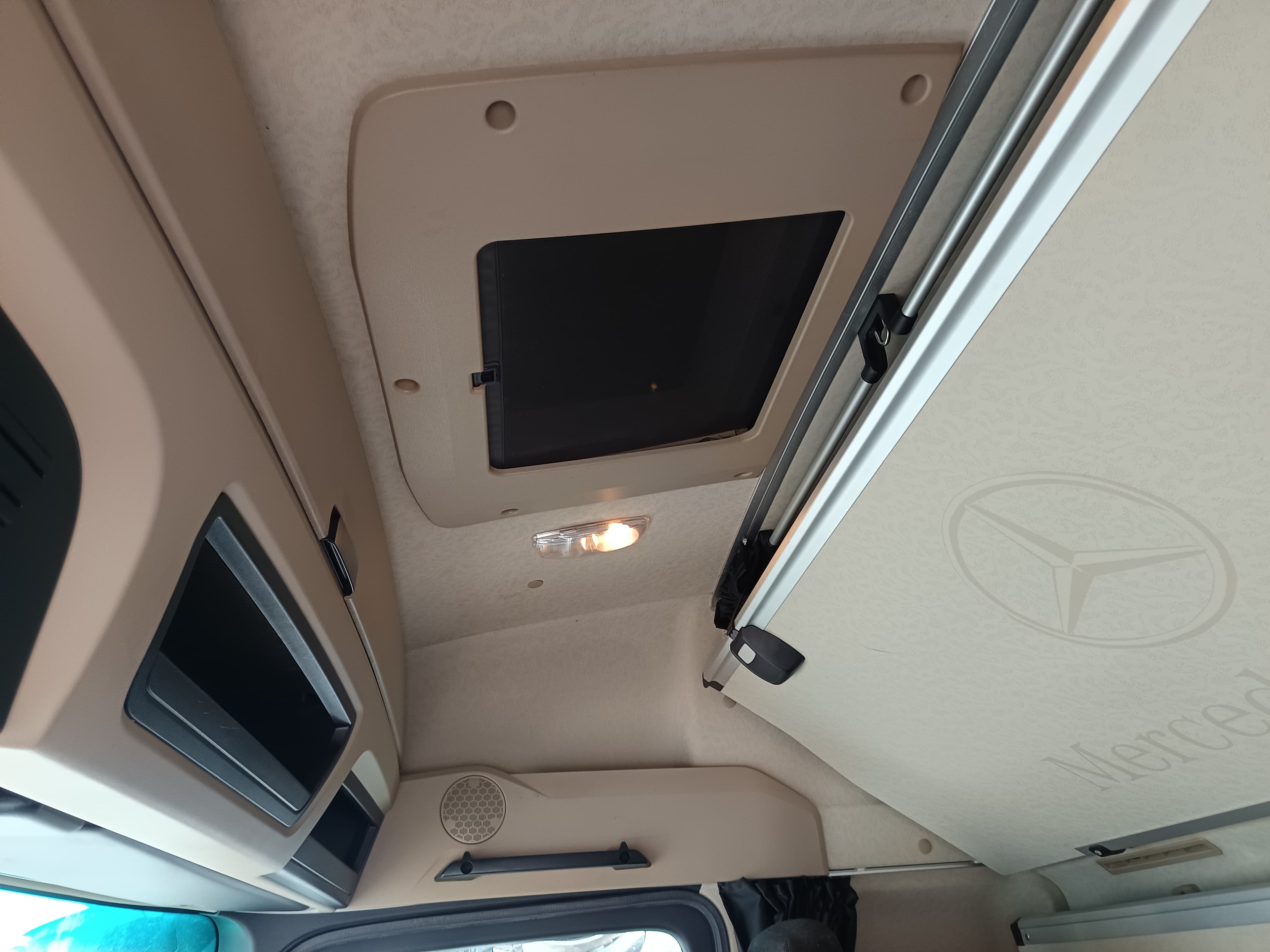 Mercedes-Benz Actros 1845 · Ano 2019 — imagen 14