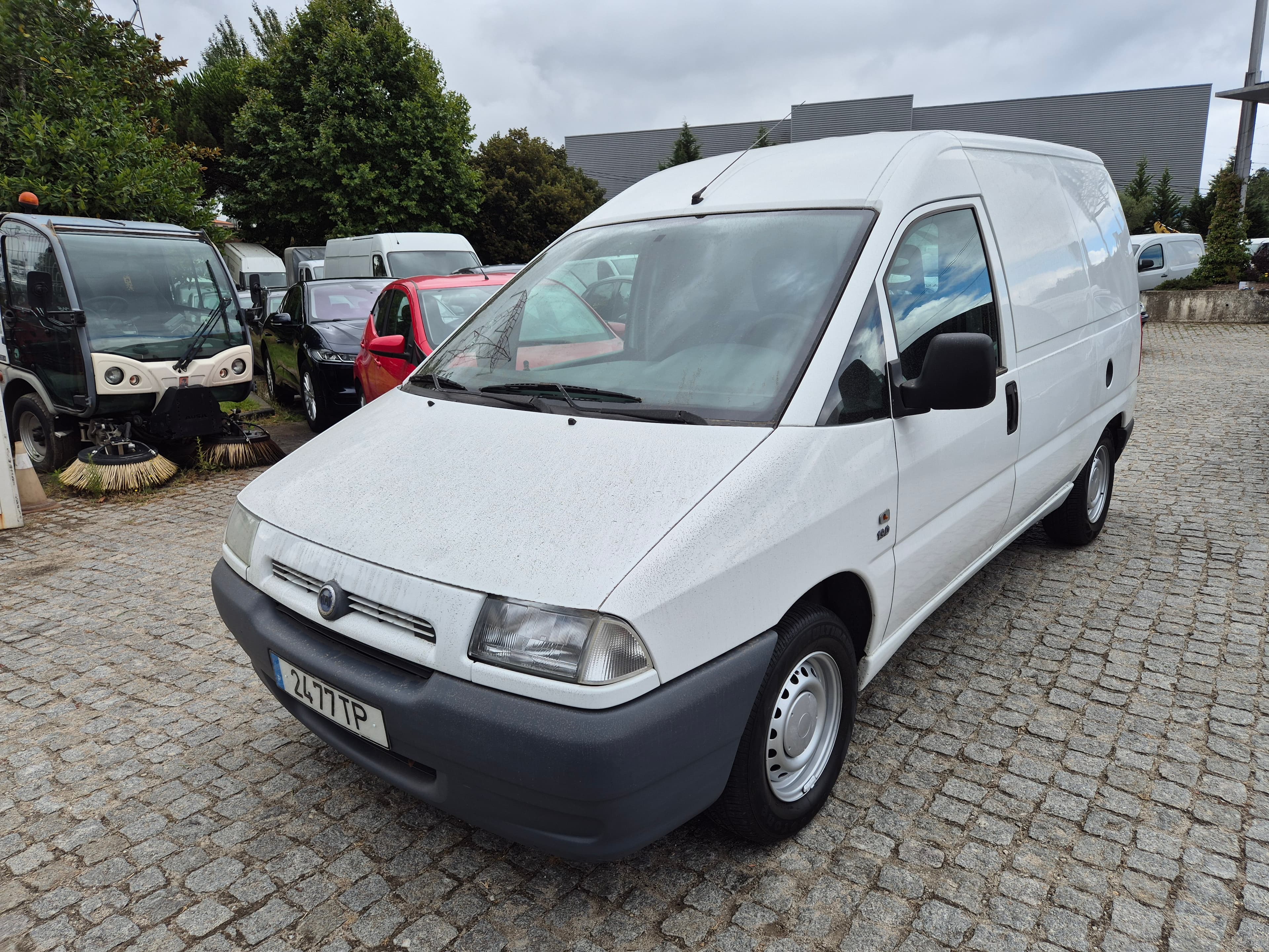 Fiat Scudo · Ano 2002 — imagem 1