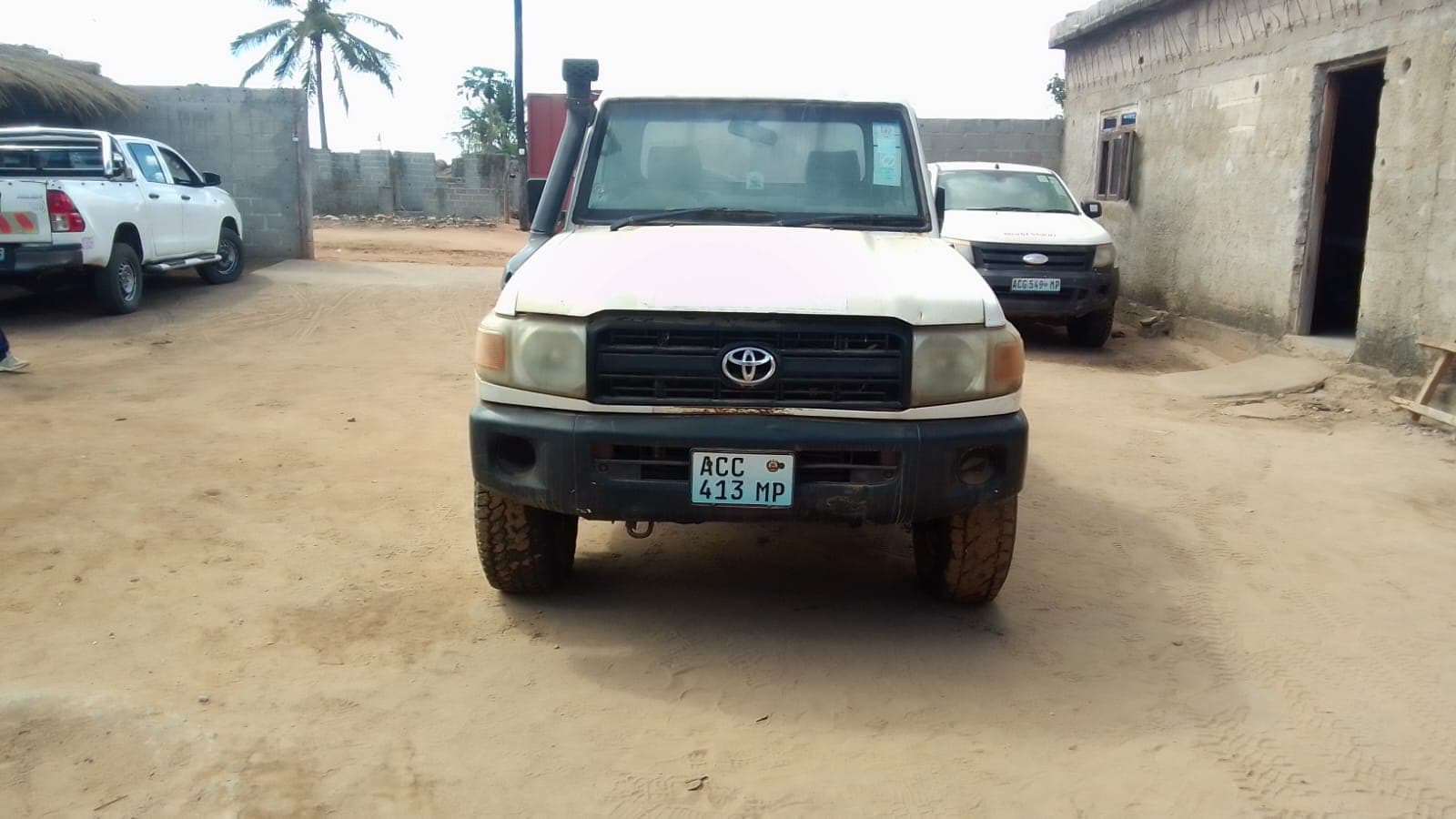 Toyota Landcruiser — imagem 12