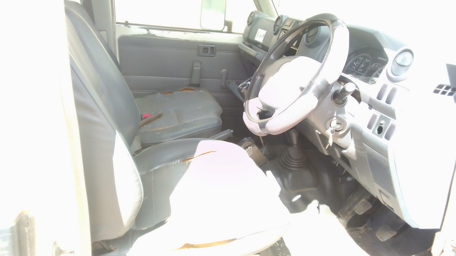 Toyota Landcruiser — imagem 10