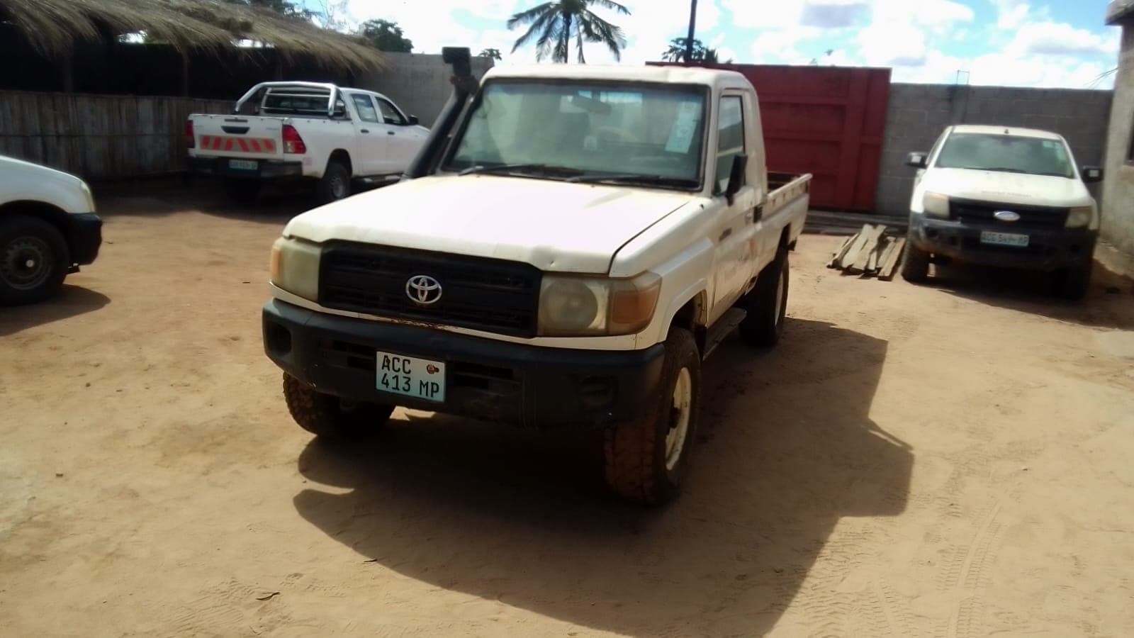 Toyota Landcruiser — imagem 1