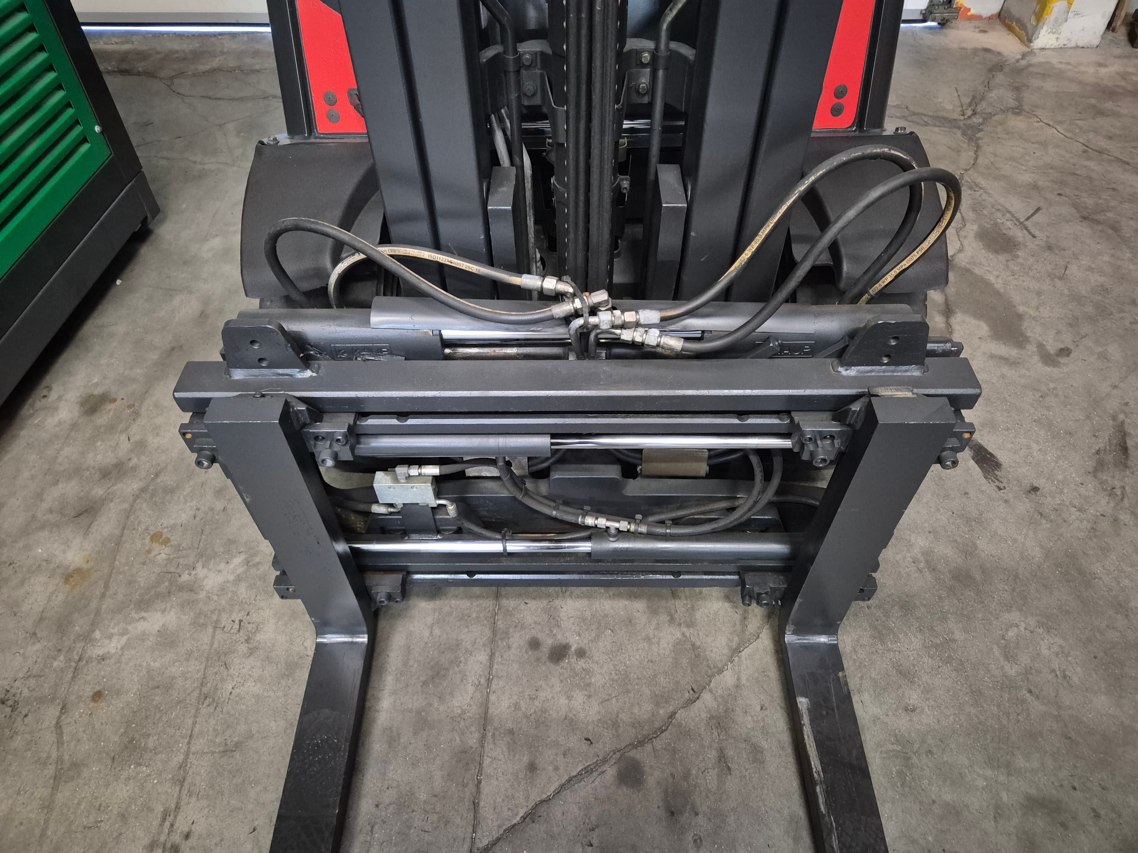 Empilhador Linde · Ano 2017 · 3000 KG — imagem 8