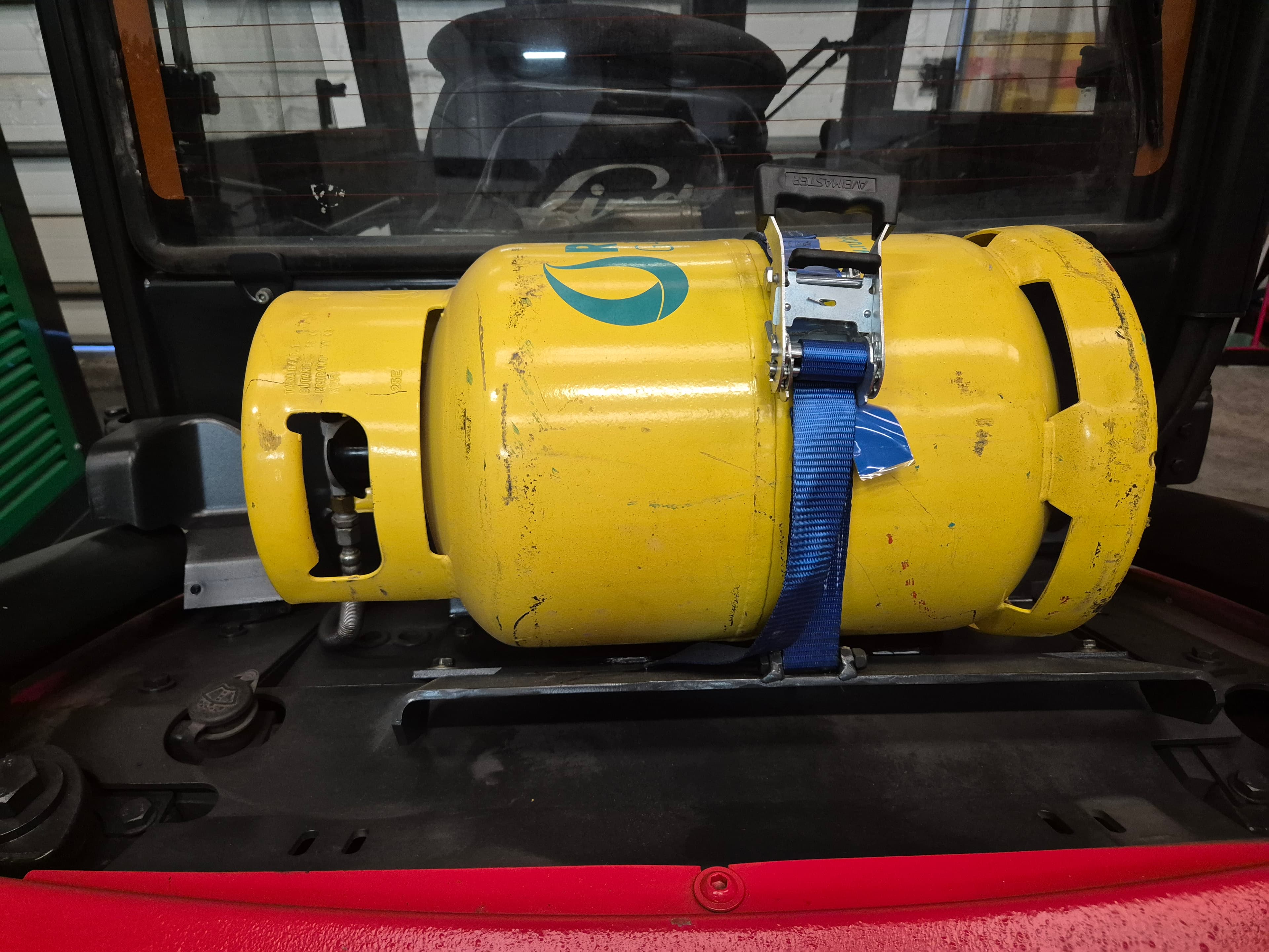Empilhador Linde · Ano 2017 · 3000 KG — imagem 10
