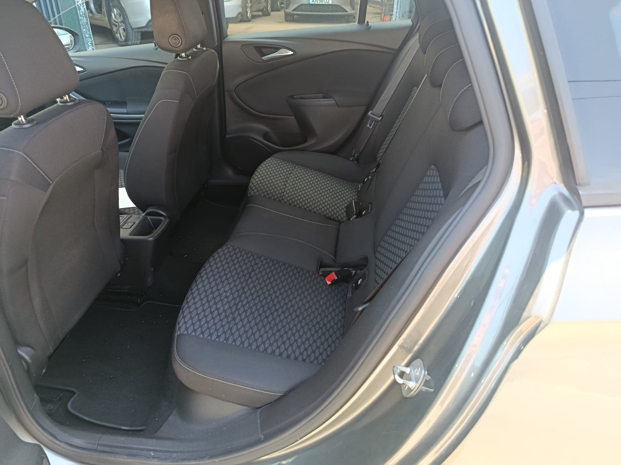 Opel Astra · Année 2021 — image 22