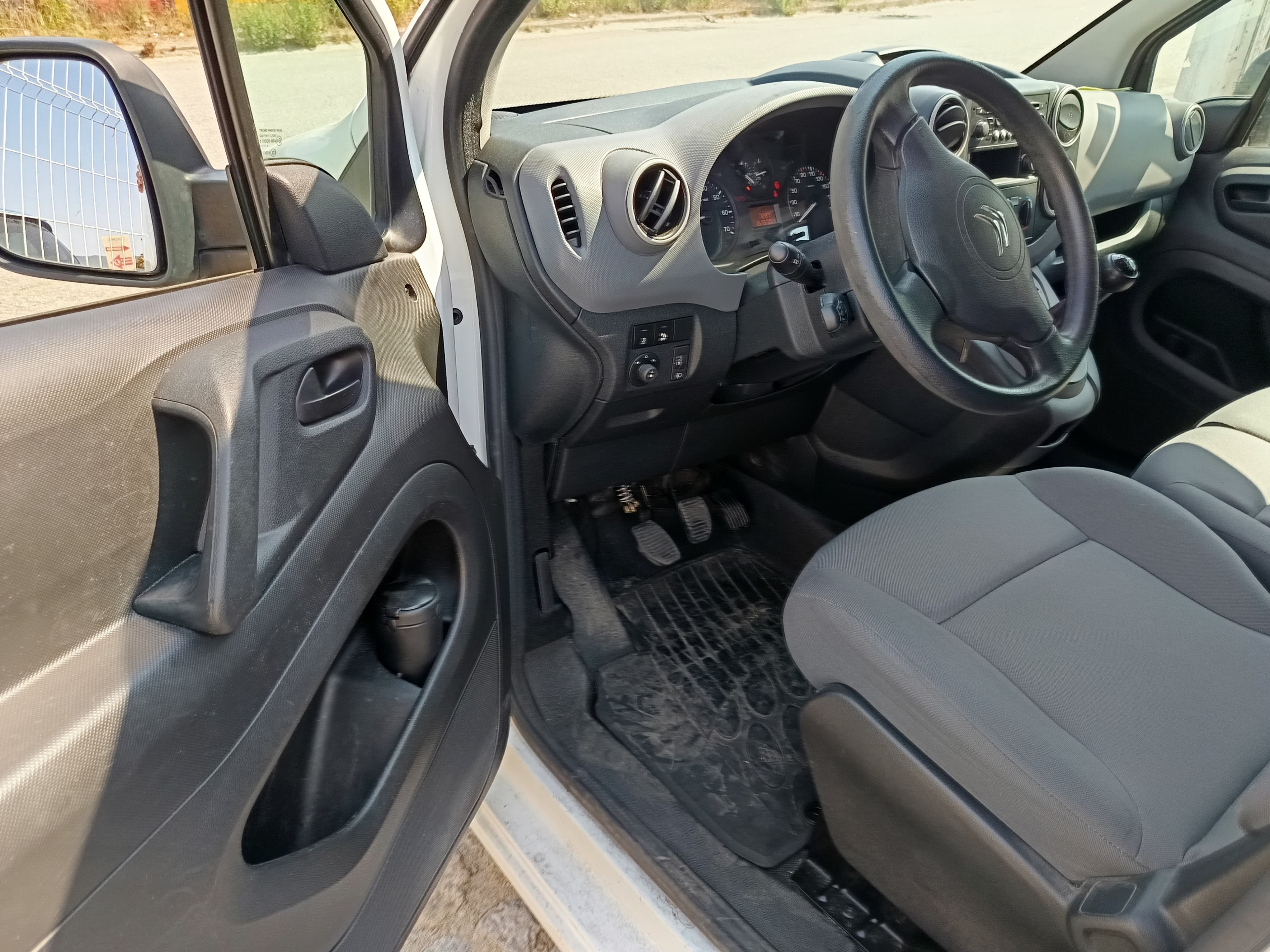 Citroën Berlingo · Année 2017 — image 23