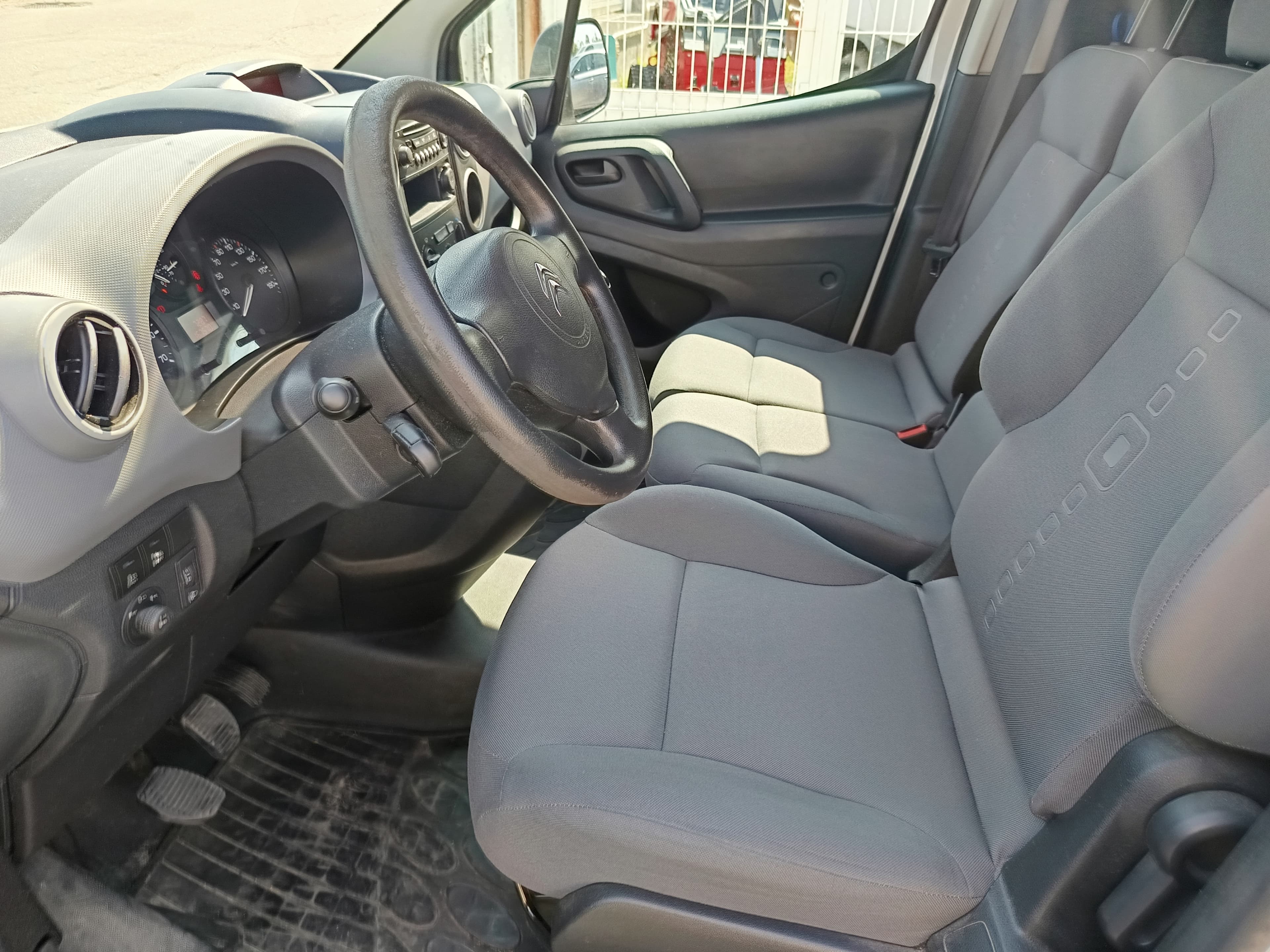 Citroën Berlingo · Année 2017 — image 26