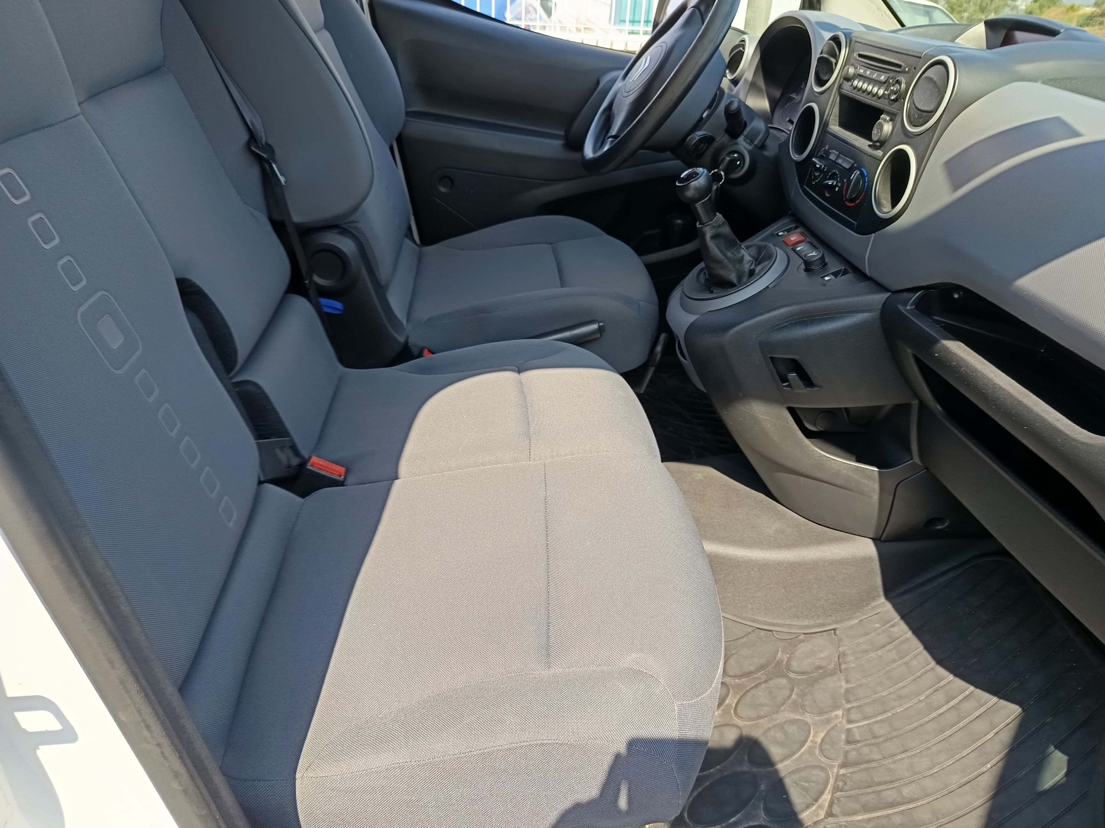 Citroën Berlingo · Année 2017 — image 21