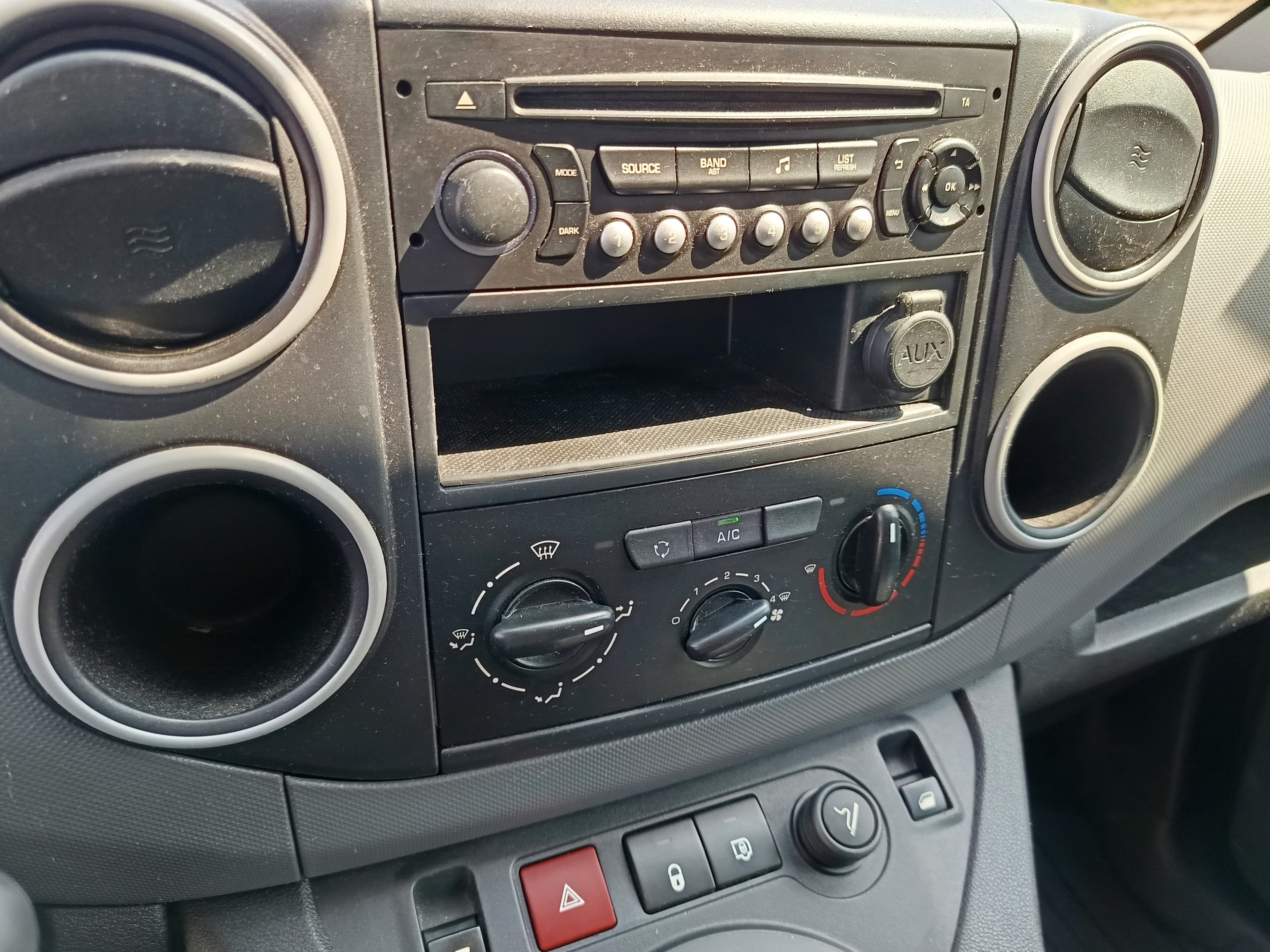 Citroën Berlingo · Année 2017 — image 29