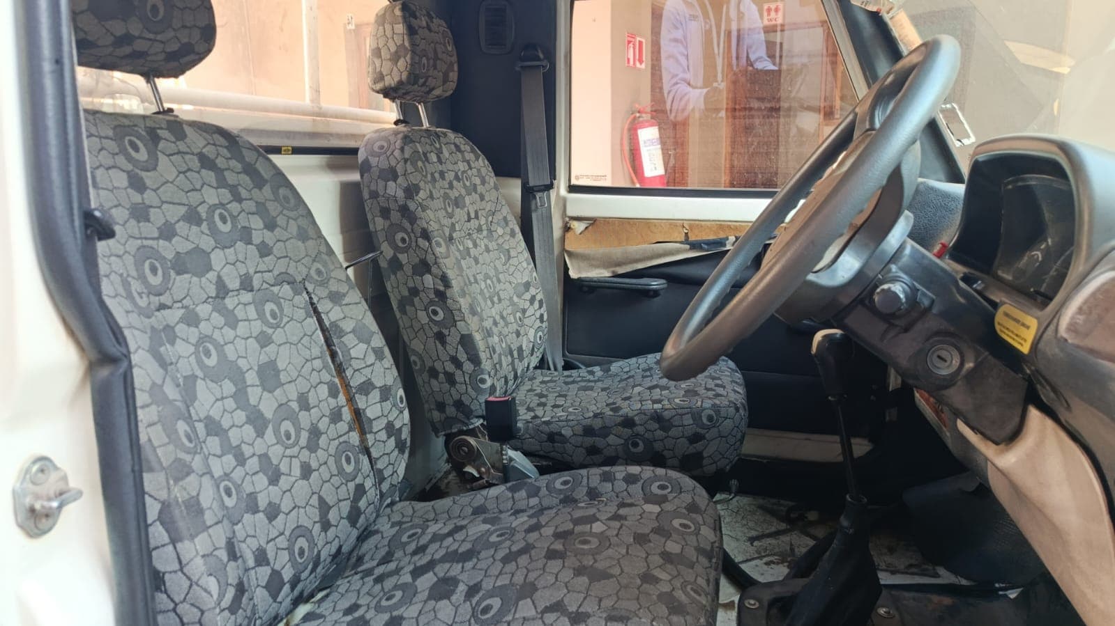 Mahindra Bolero 2,70m - 2014 — imagem 8