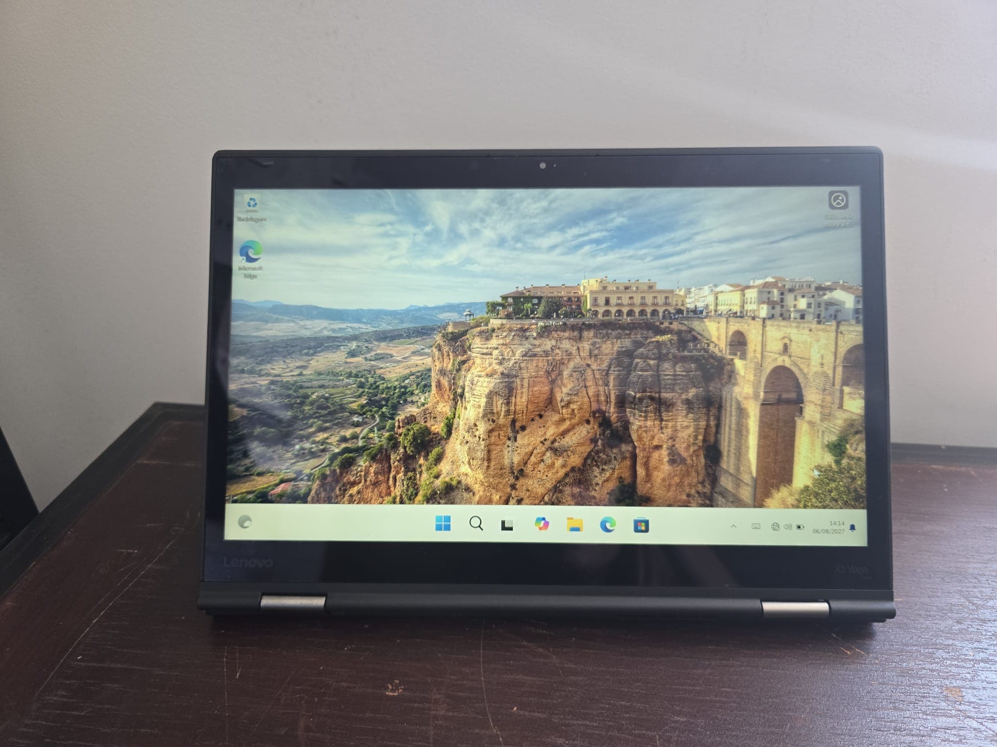 Computador portátil Lenovo Thinkpad X1 — imagen 2