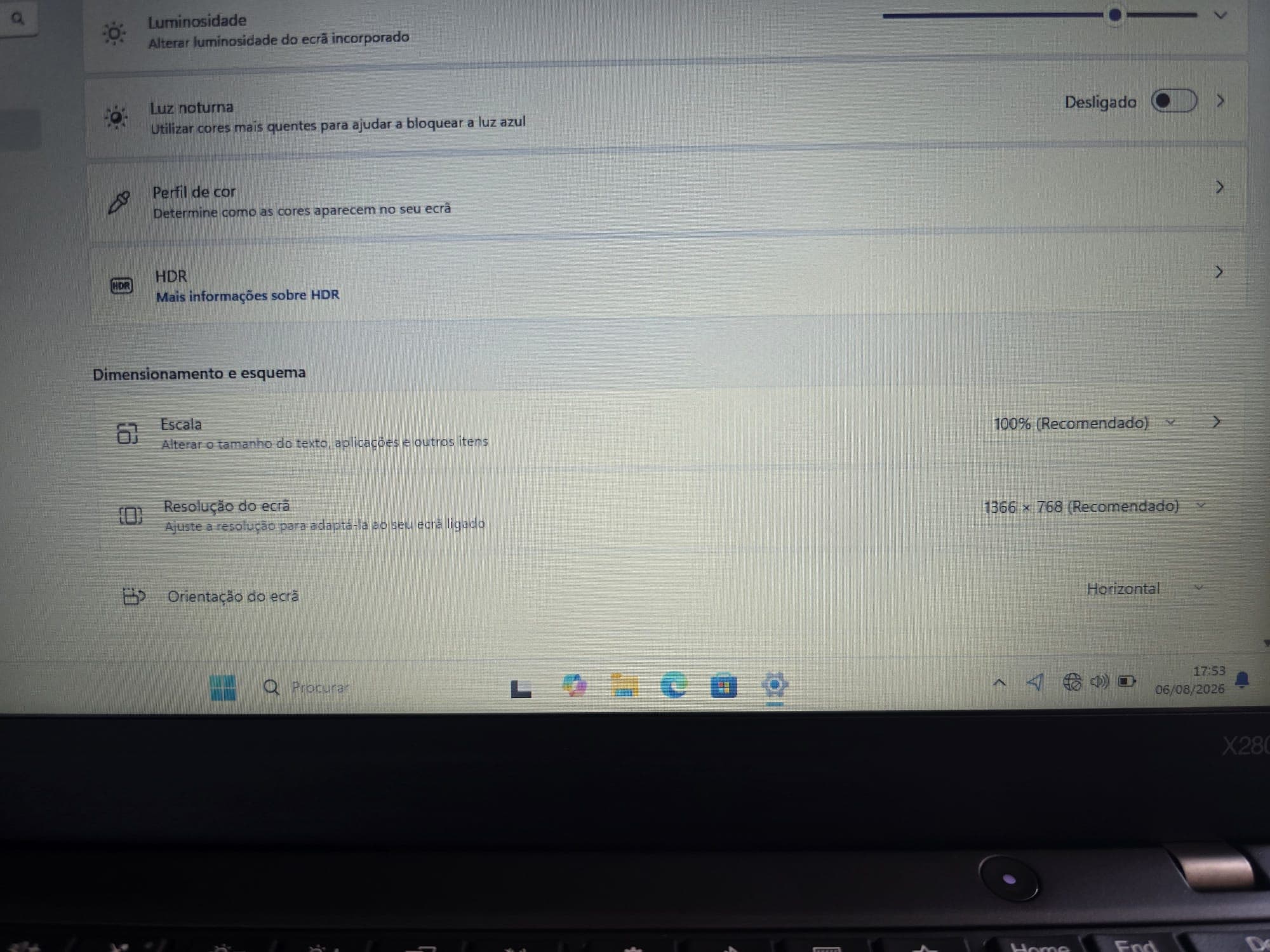 Lenovo Thinkpad X280 laptop — image 7