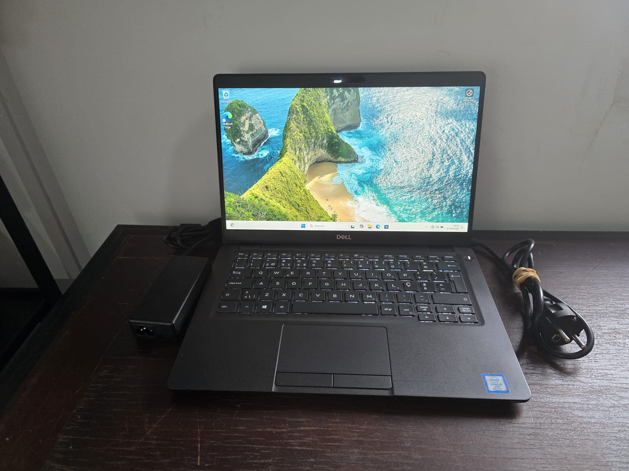 Portátil Dell Latitude 5300