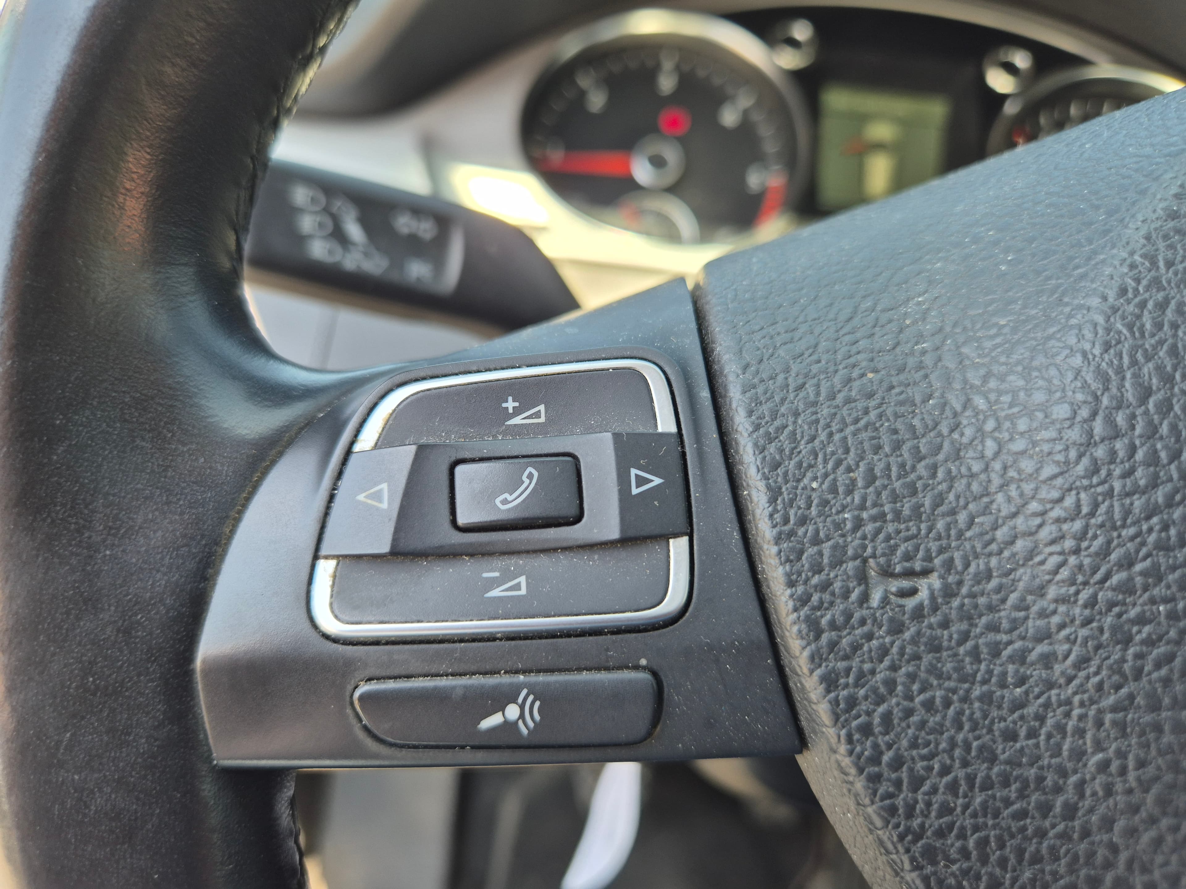Volkswagen Passat · Ano 2012 — imagem 34