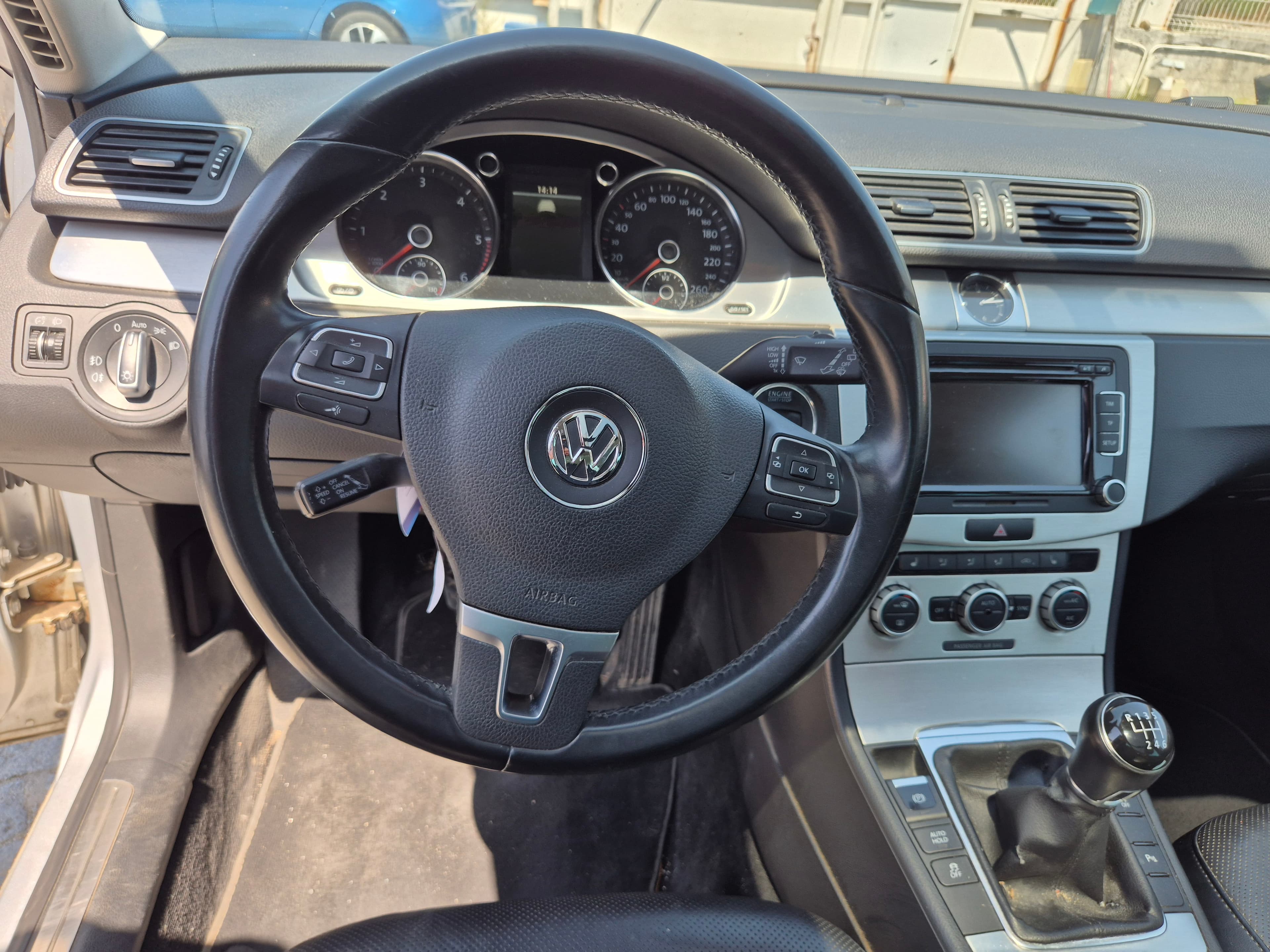 Volkswagen Passat · Ano 2012 — imagem 30