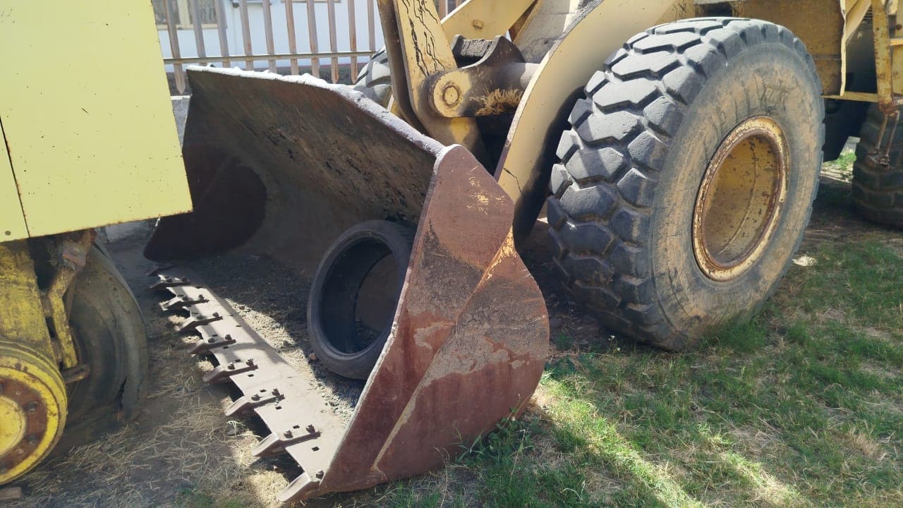 Pá Carregadeira Komatsu WA250-1 — imagem 10
