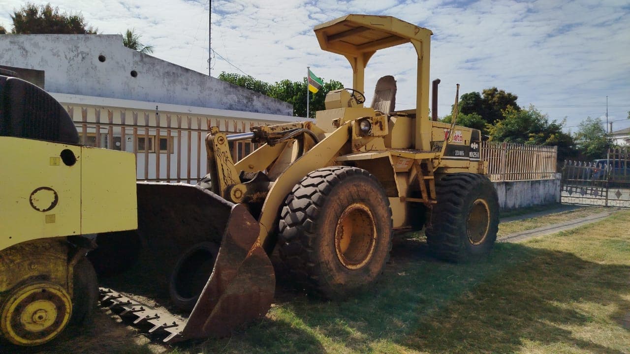 Pá Carregadeira Komatsu WA250-1 — imagem 5