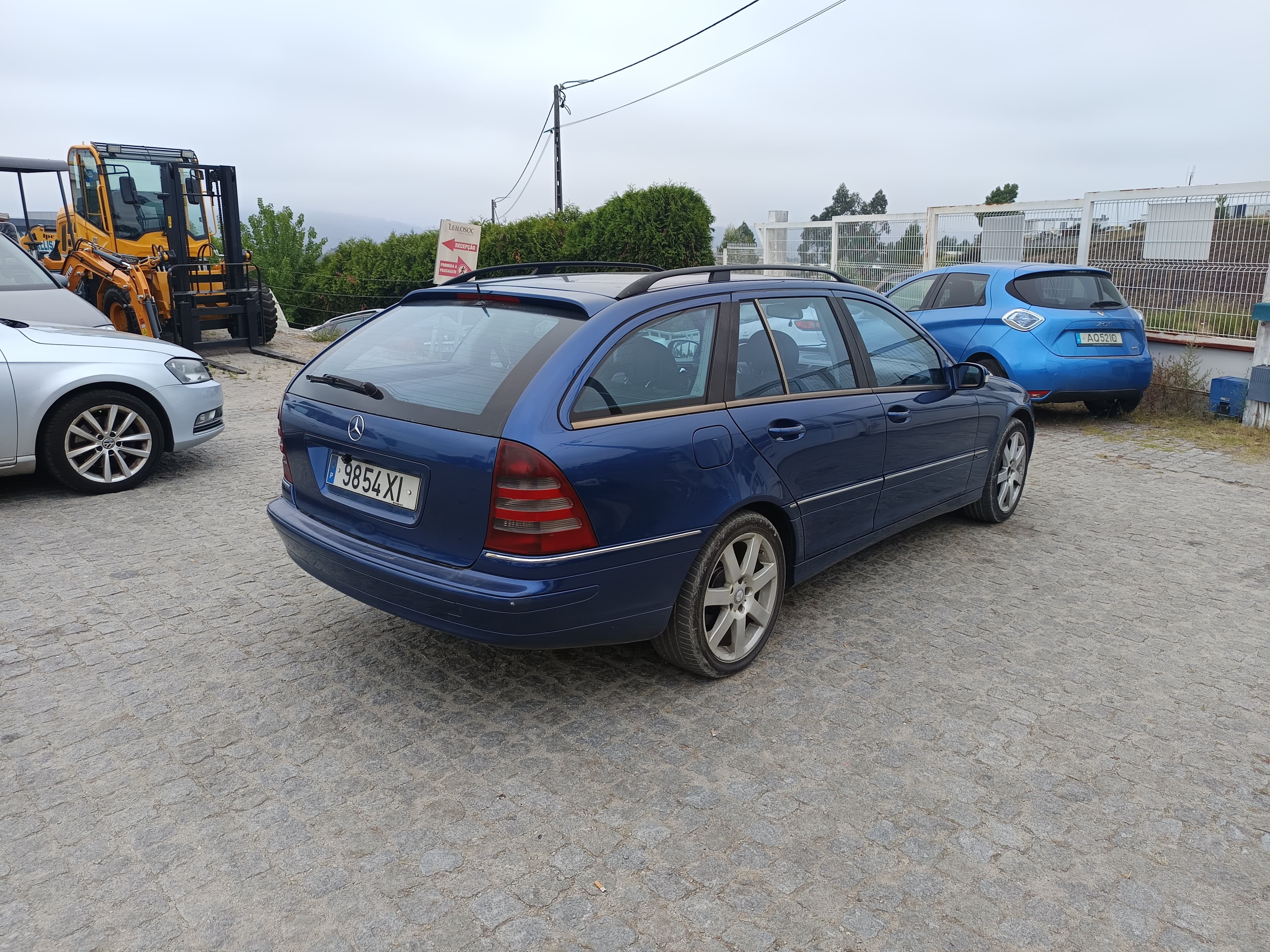 Mercedes-Benz C 220 · Ano 2001 — imagem 6
