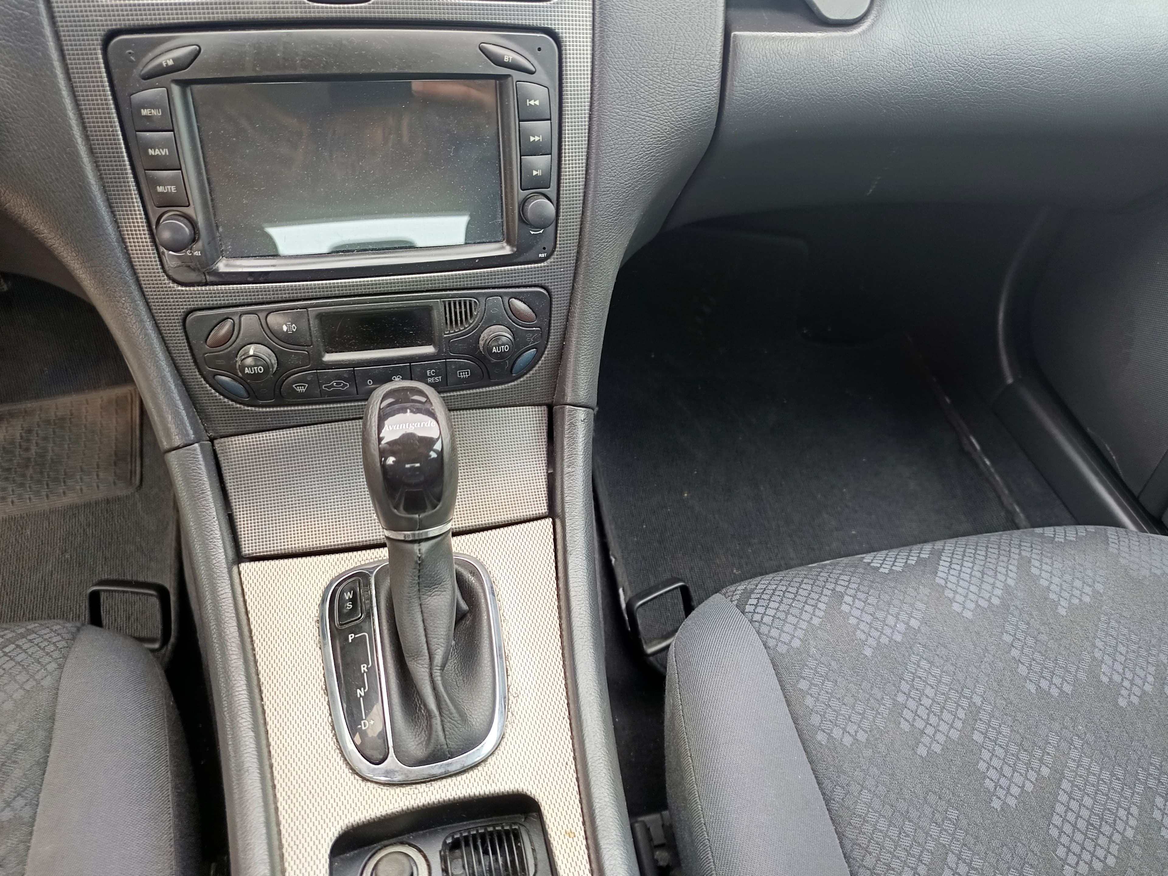 Mercedes-Benz C 220 · Ano 2001 — imagem 32