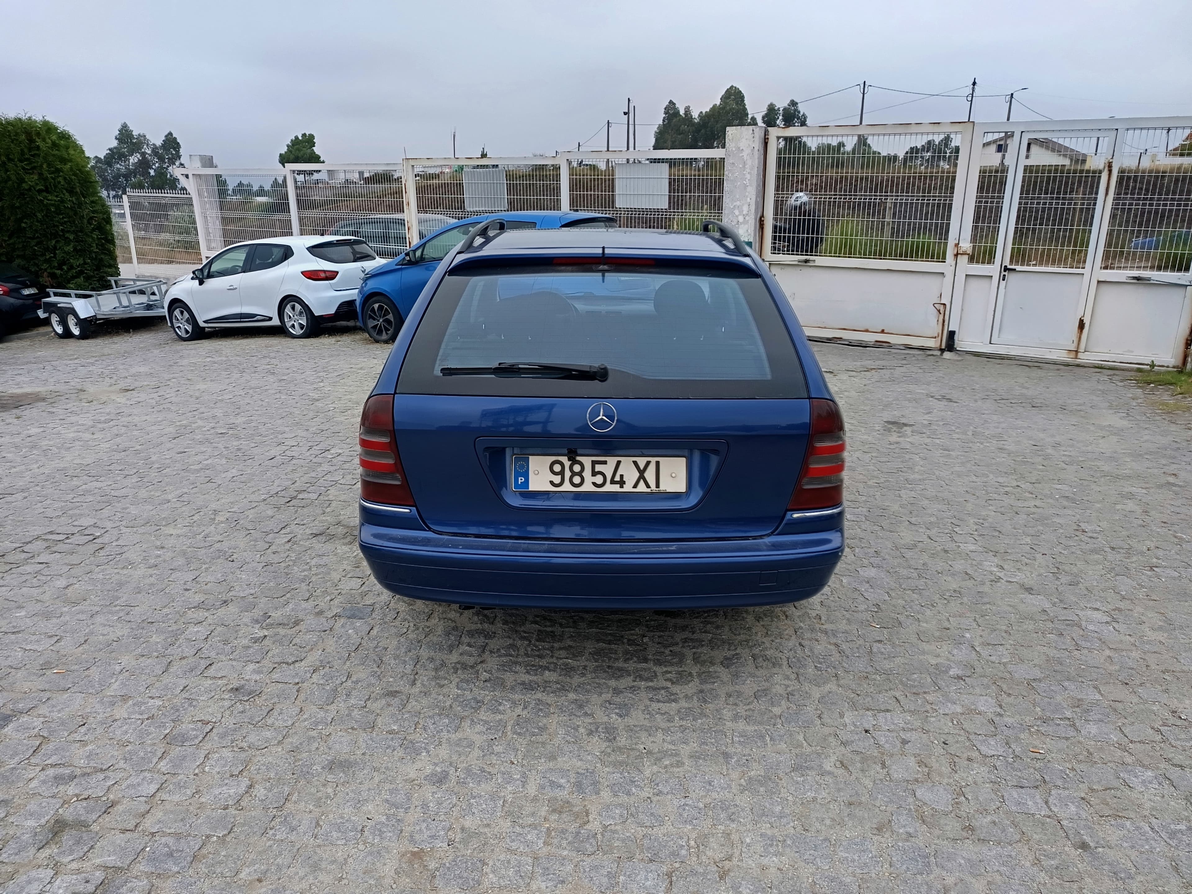 Mercedes-Benz C 220 · Ano 2001 — imagem 7