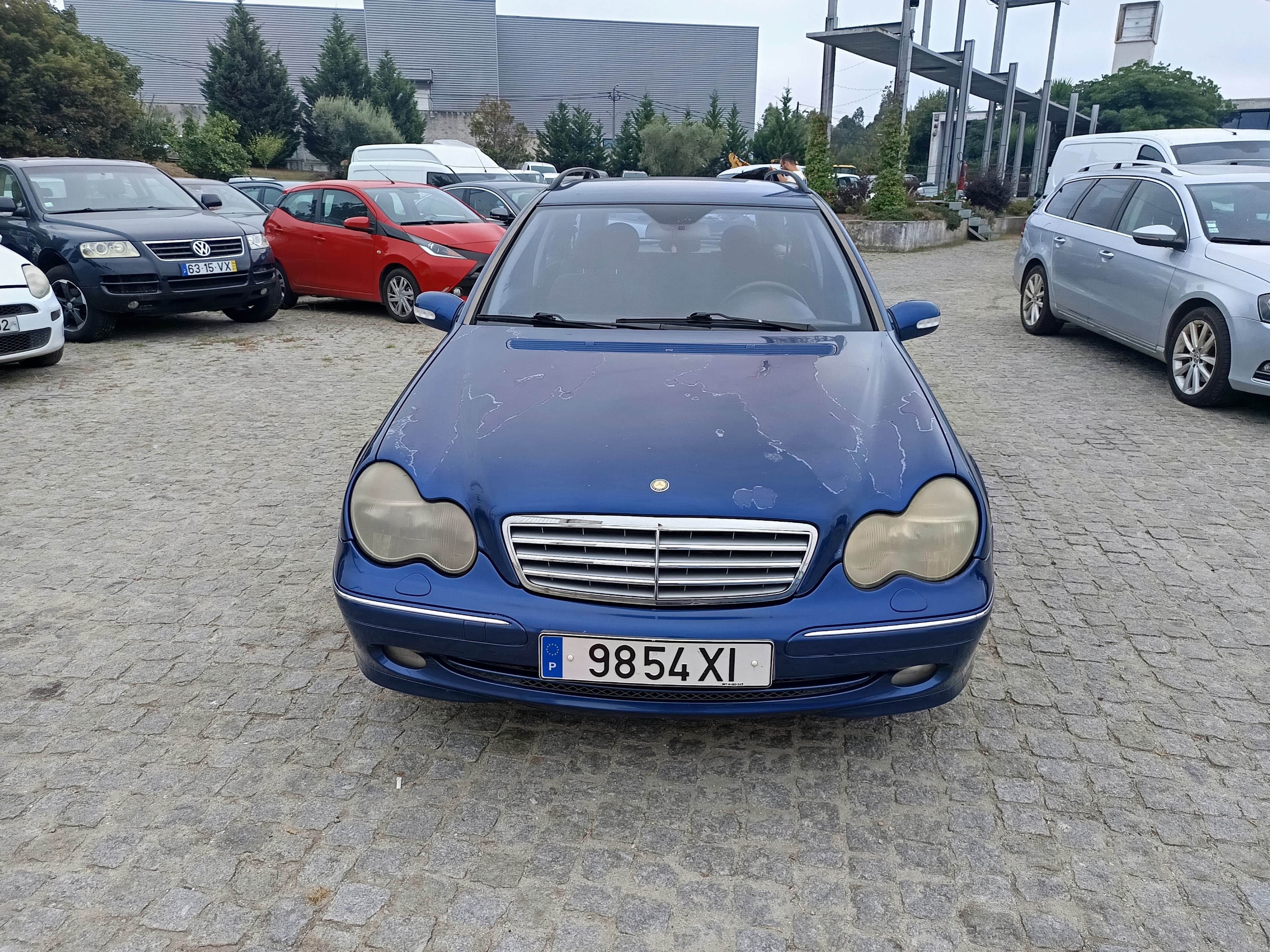 Mercedes-Benz C 220 · Ano 2001 — imagem 2