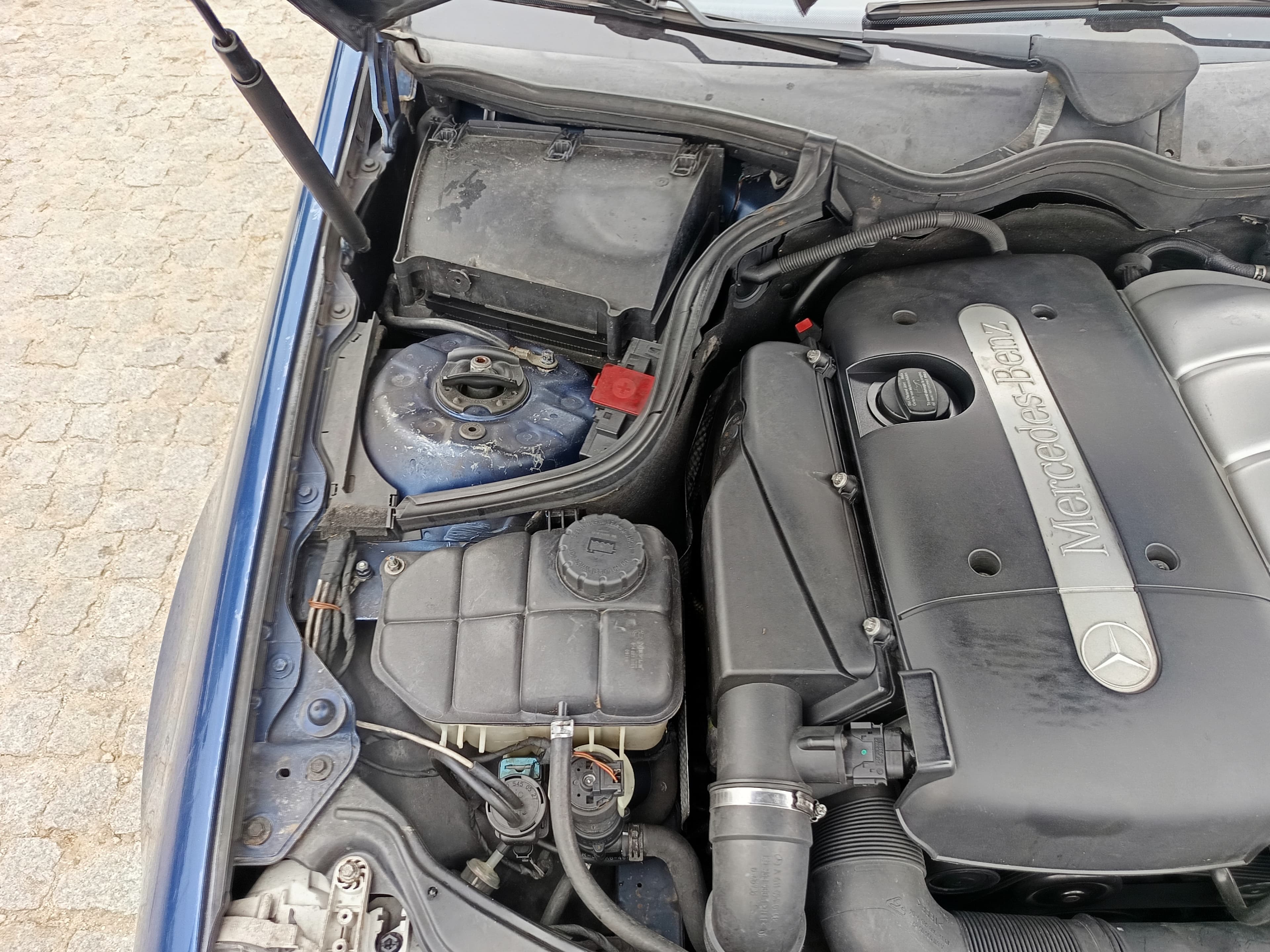 Mercedes-Benz C 220 · Ano 2001 — imagem 17