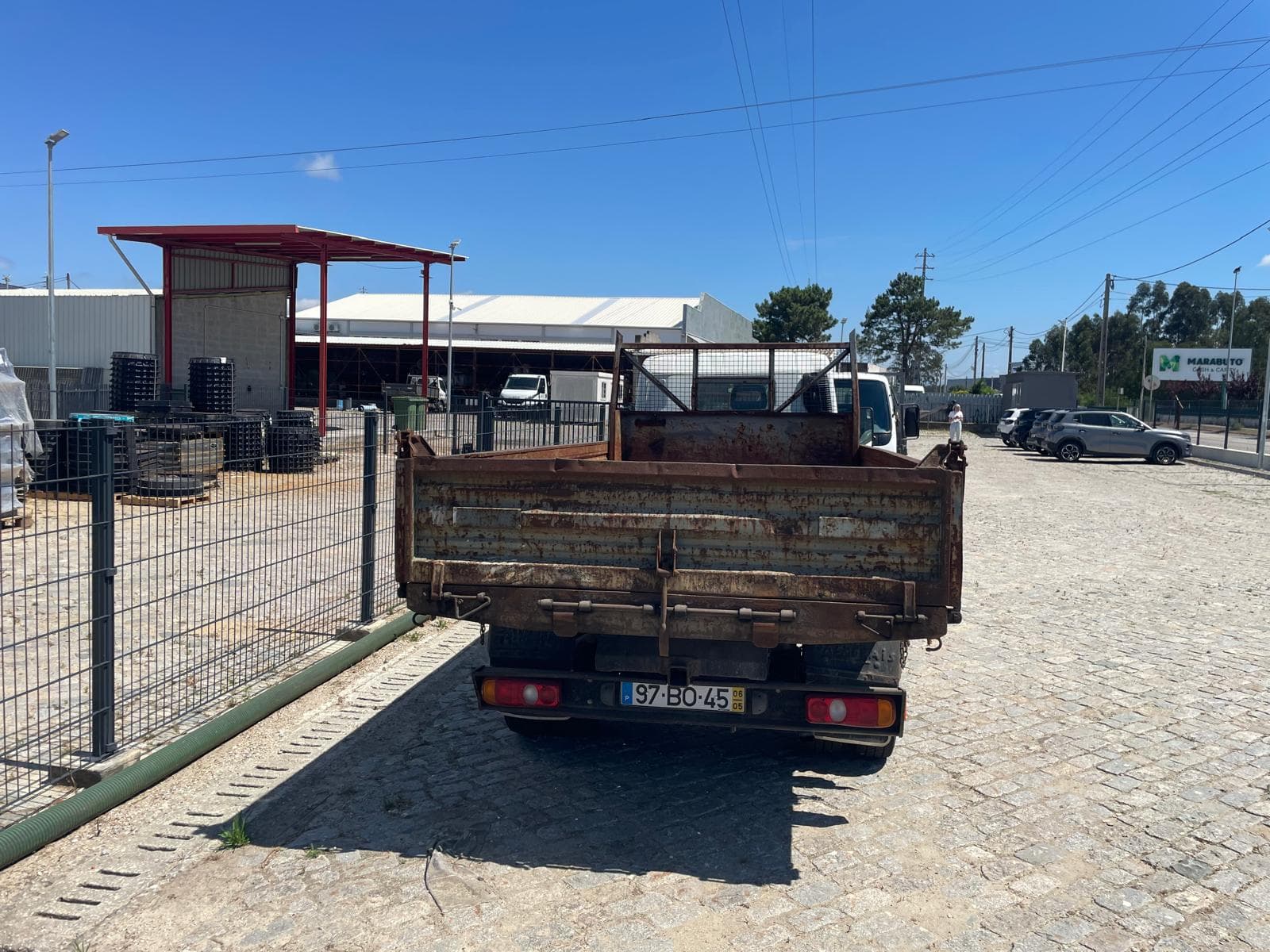 Mitsubishi Canter · Ano 2006 — imagen 6