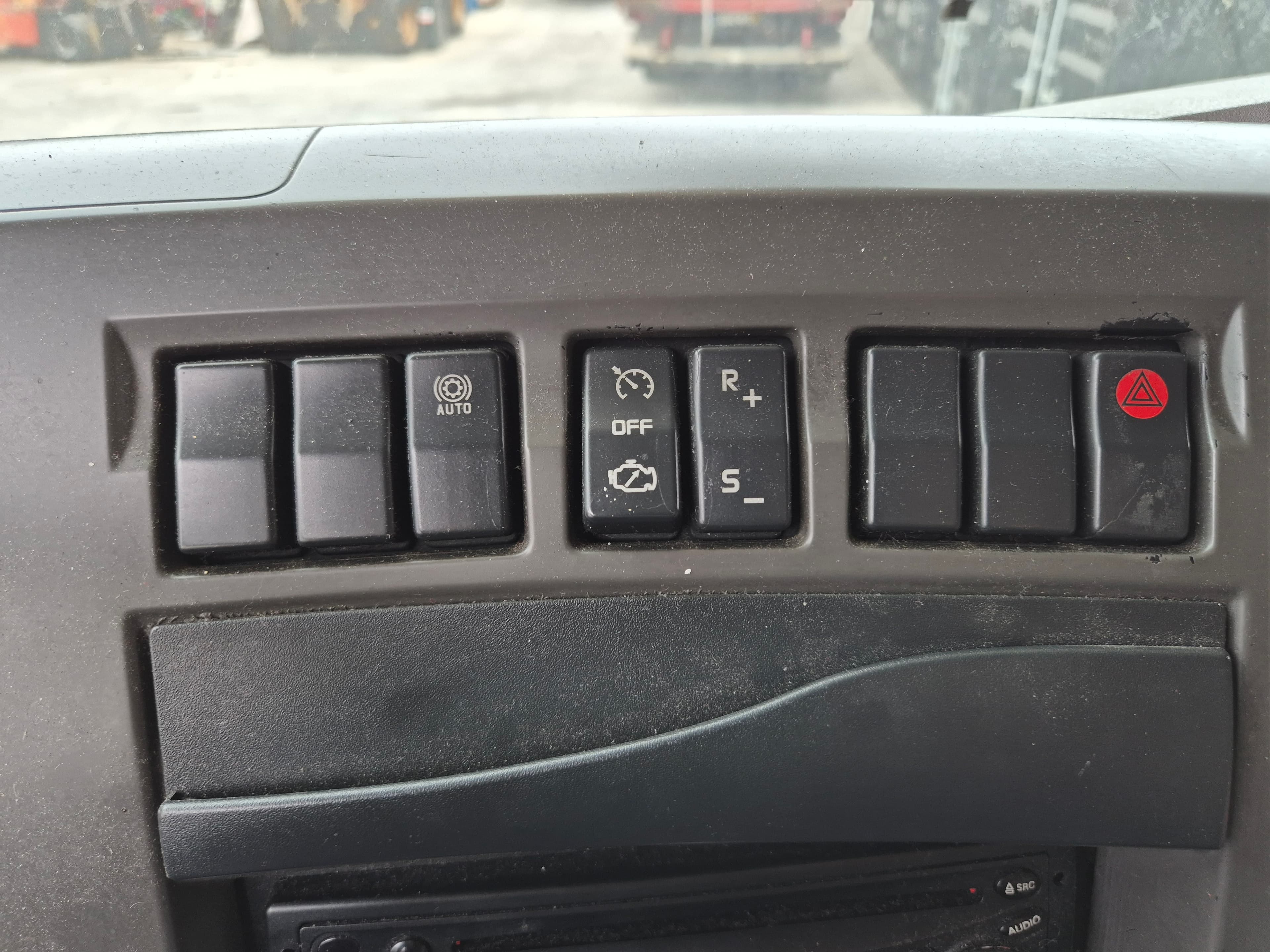 Renault Premium D · Ano 2008 — imagen 46