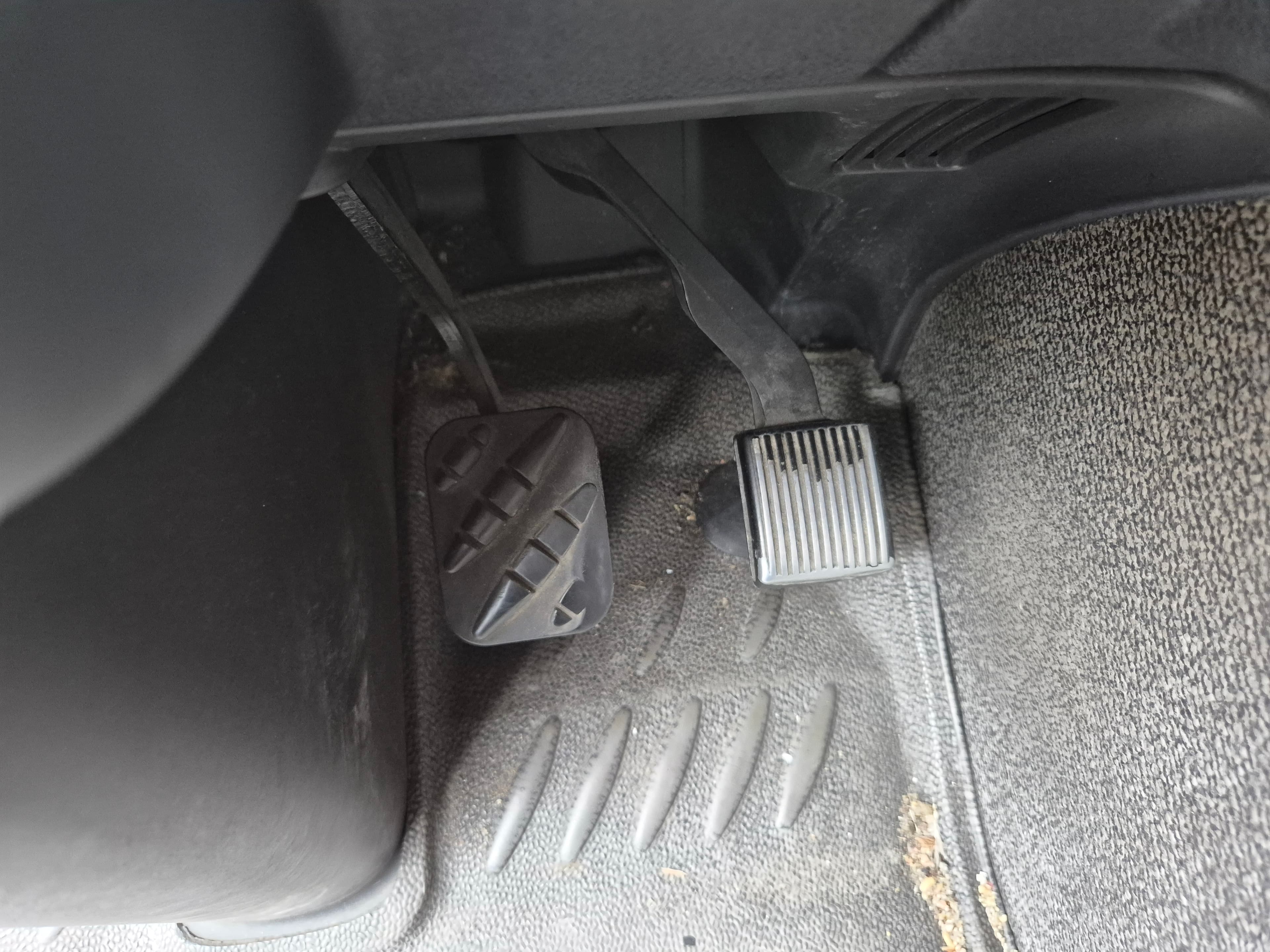 Renault Premium D · Ano 2008 — imagen 36