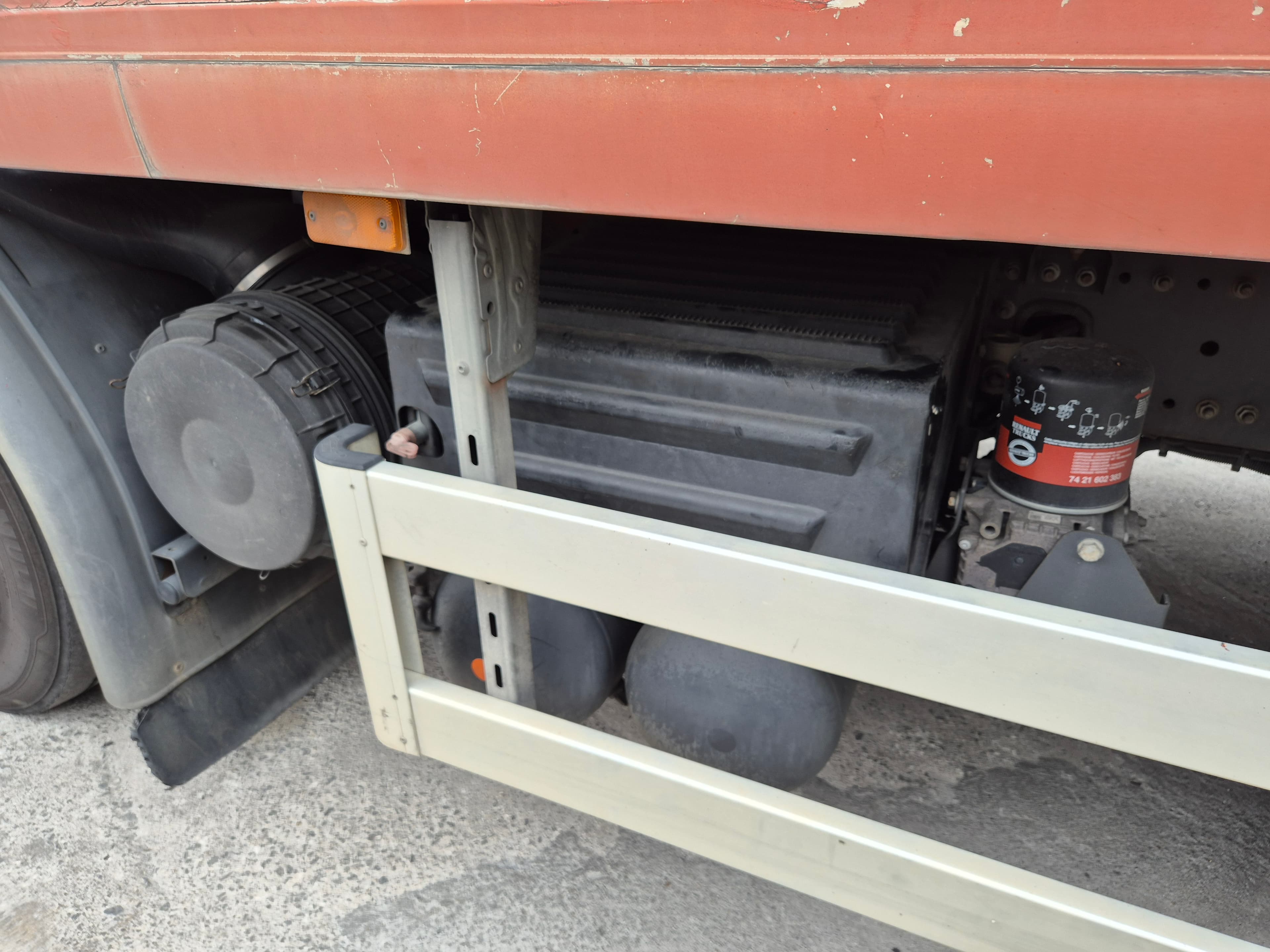 Renault Premium D · Ano 2008 — imagen 20