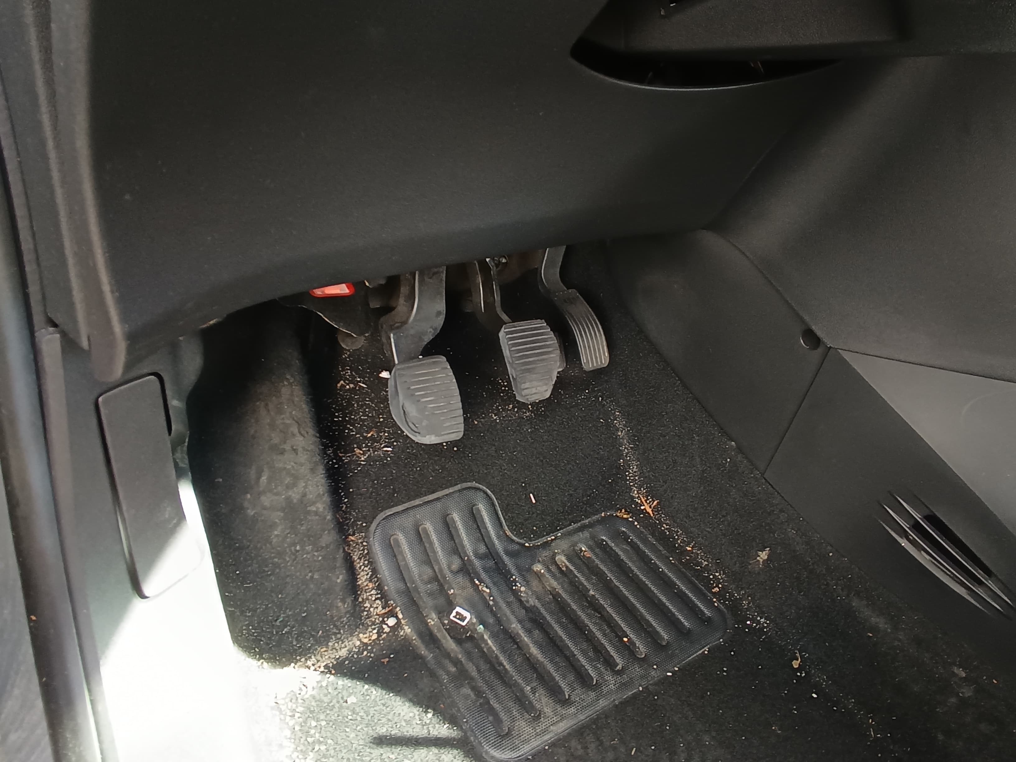 Citroën DS3 · Ano 2011 — imagen 30