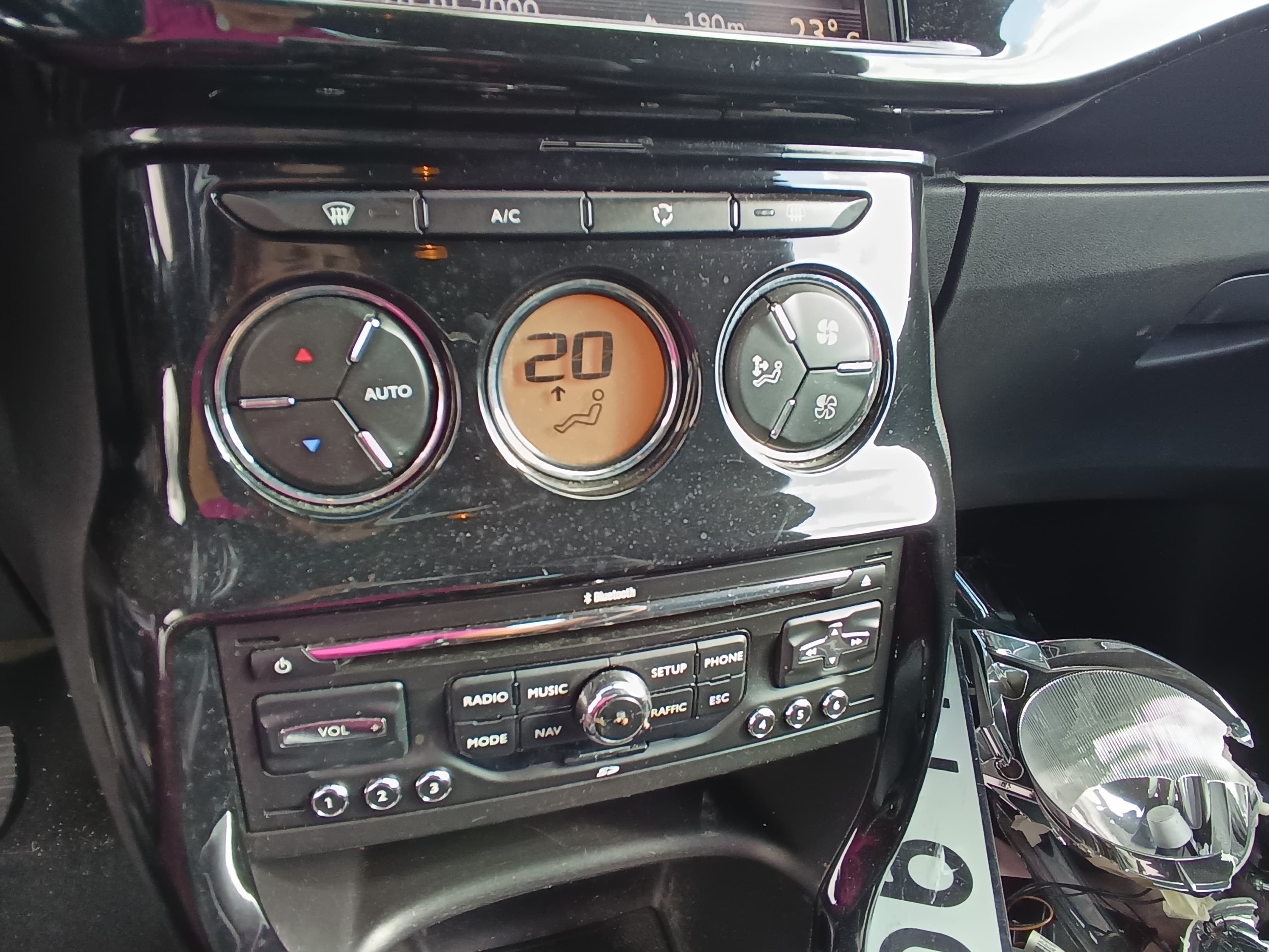 Citroën DS3 · Ano 2011 — imagen 36