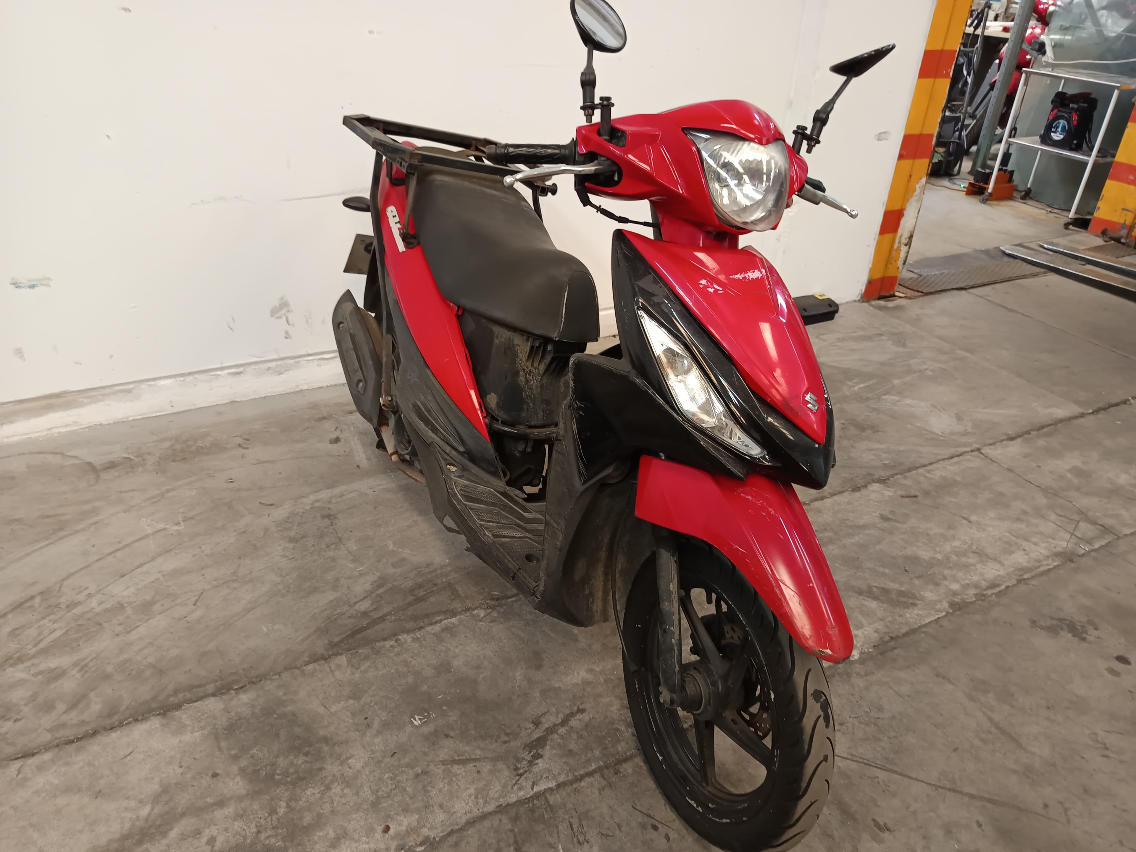 Suzuki Address · Year 2015 — image 2