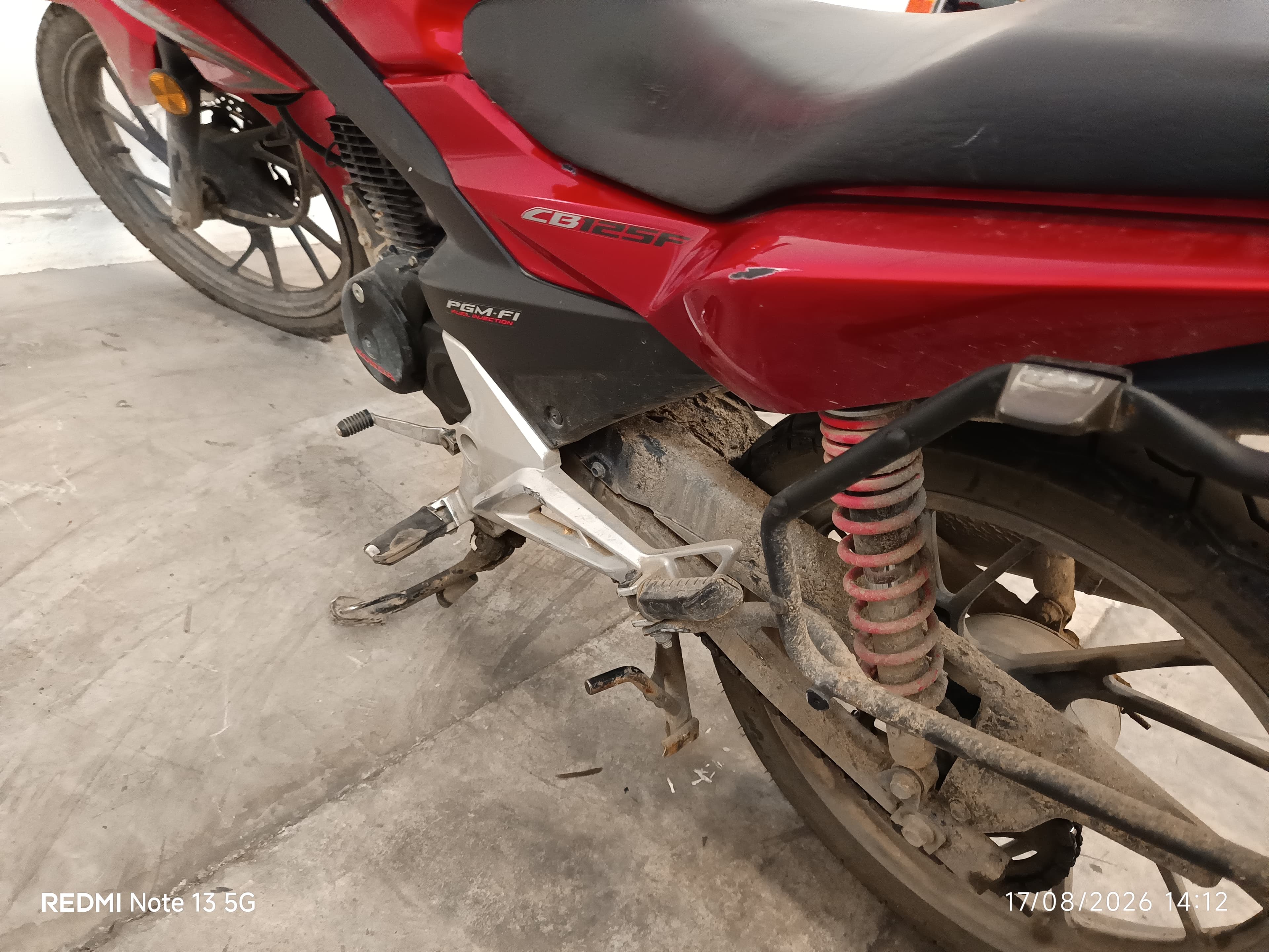 Honda CBF · Ano 2017 — imagem 8