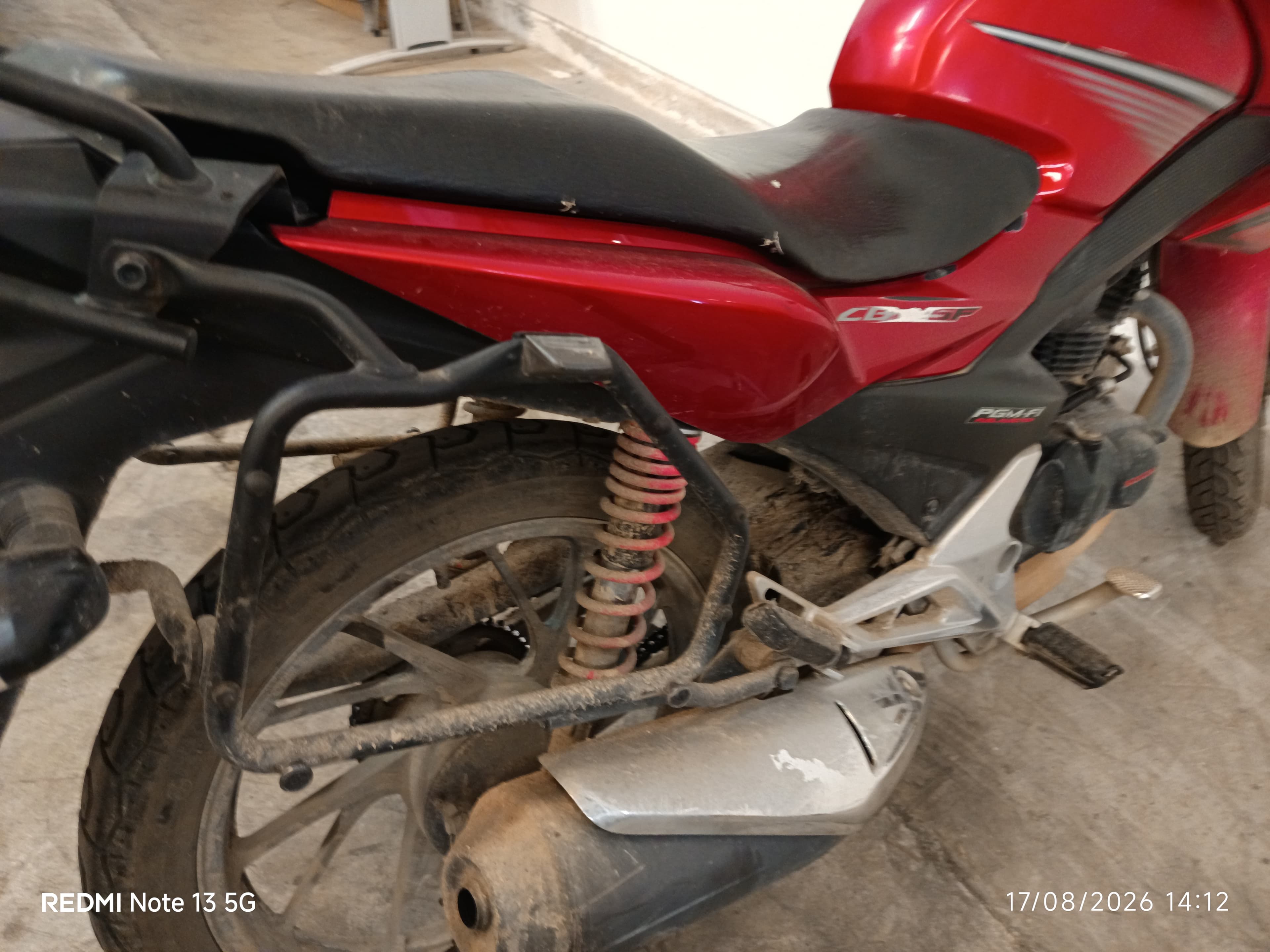 Honda CBF · Ano 2017 — imagem 7
