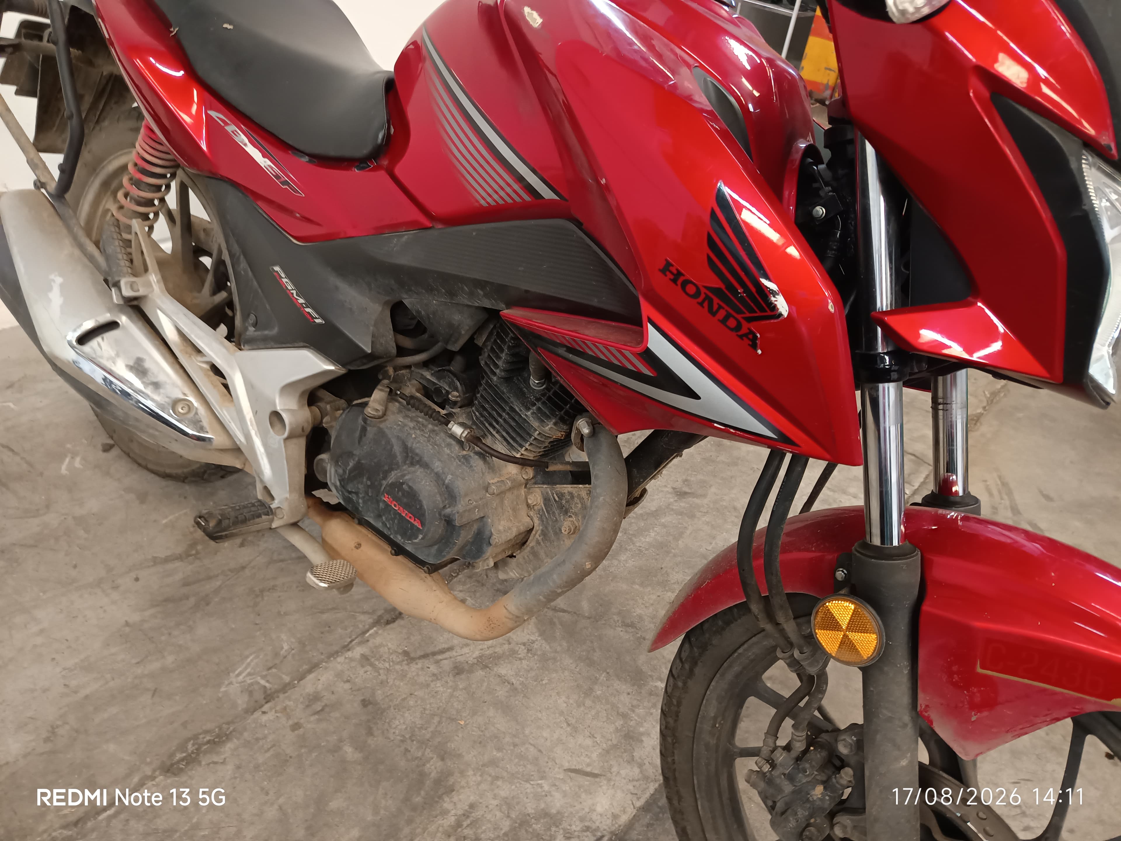 Honda CBF · Ano 2017 — imagem 5