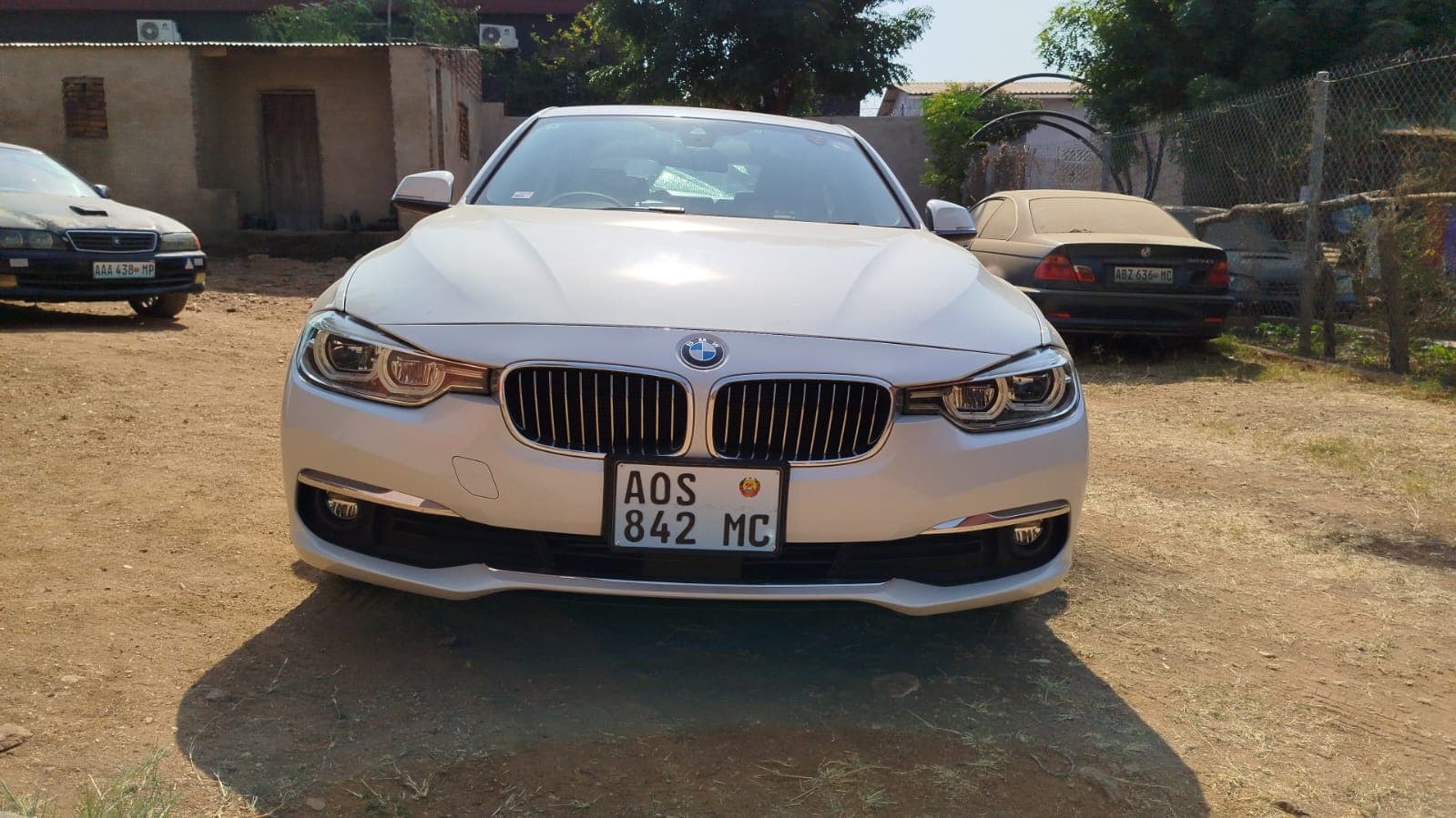 BMW - 320d 2,85m 2016 — imagem 24
