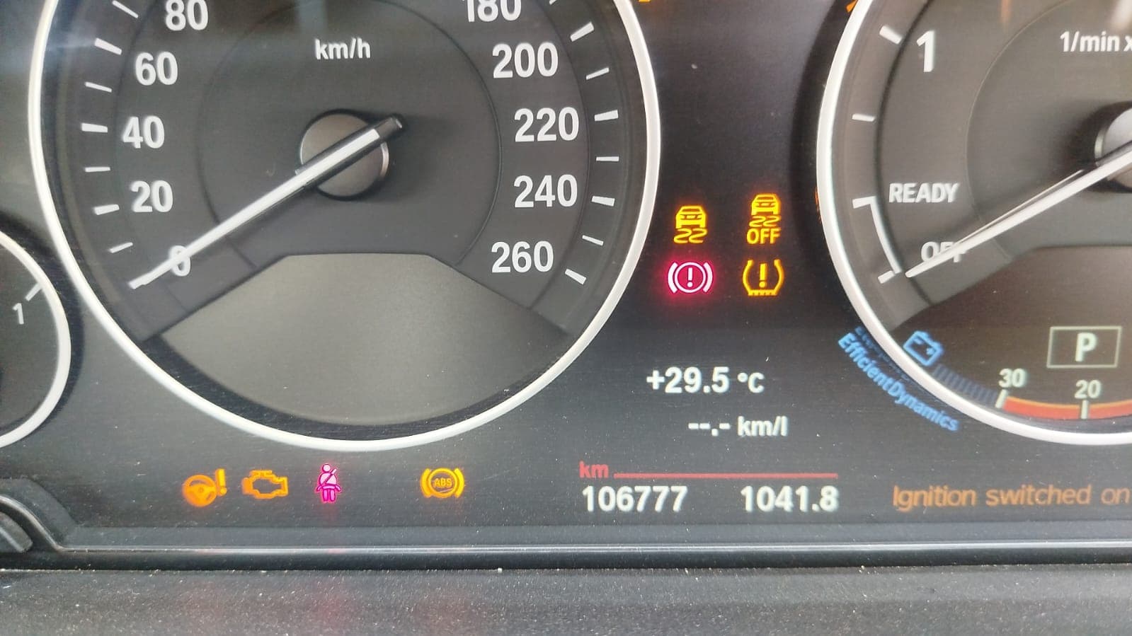 BMW - 320d 2,85m 2016 — imagem 18