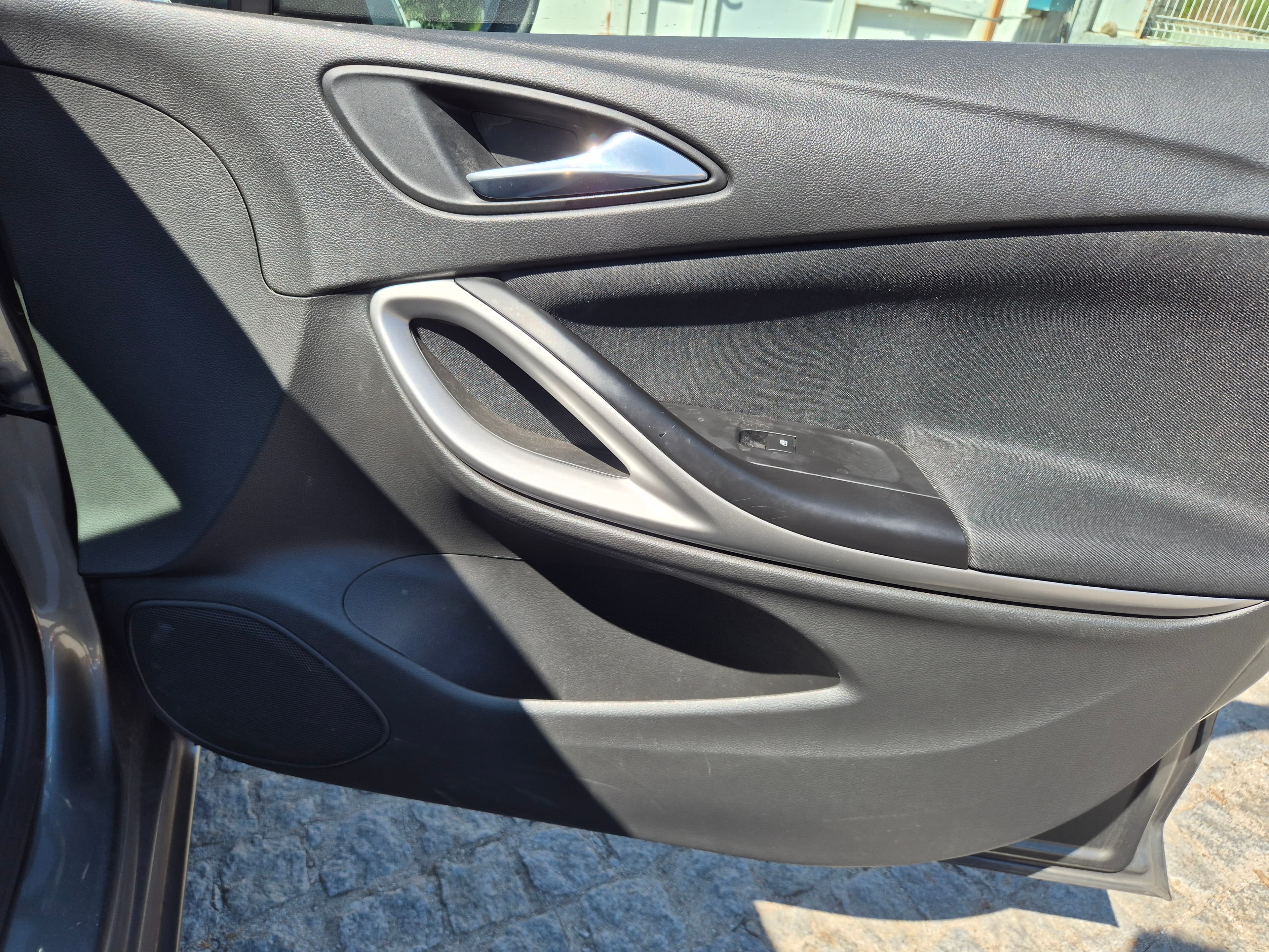 Opel Astra · Año 2021 — imagen 19