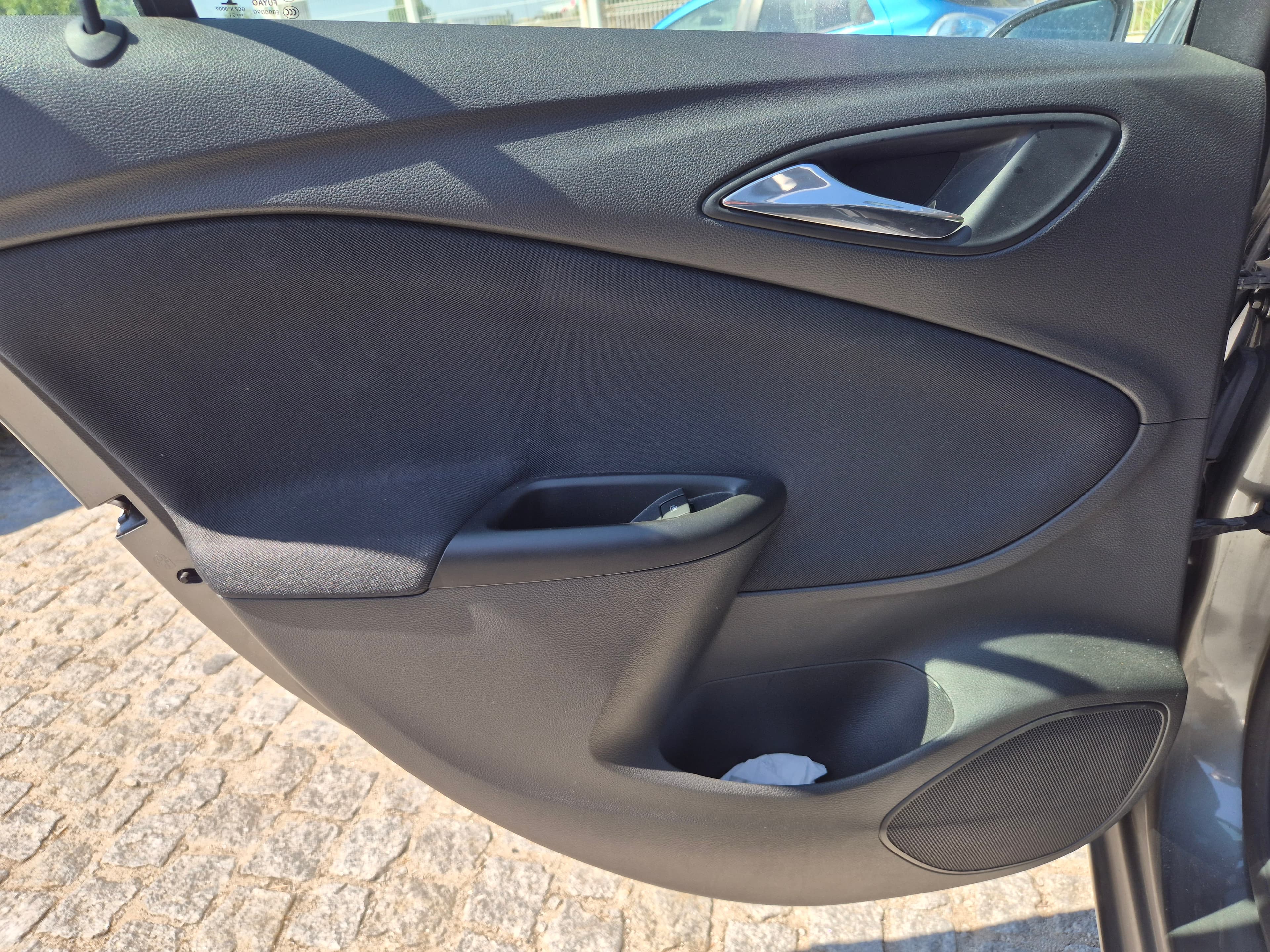 Opel Astra · Año 2021 — imagen 22