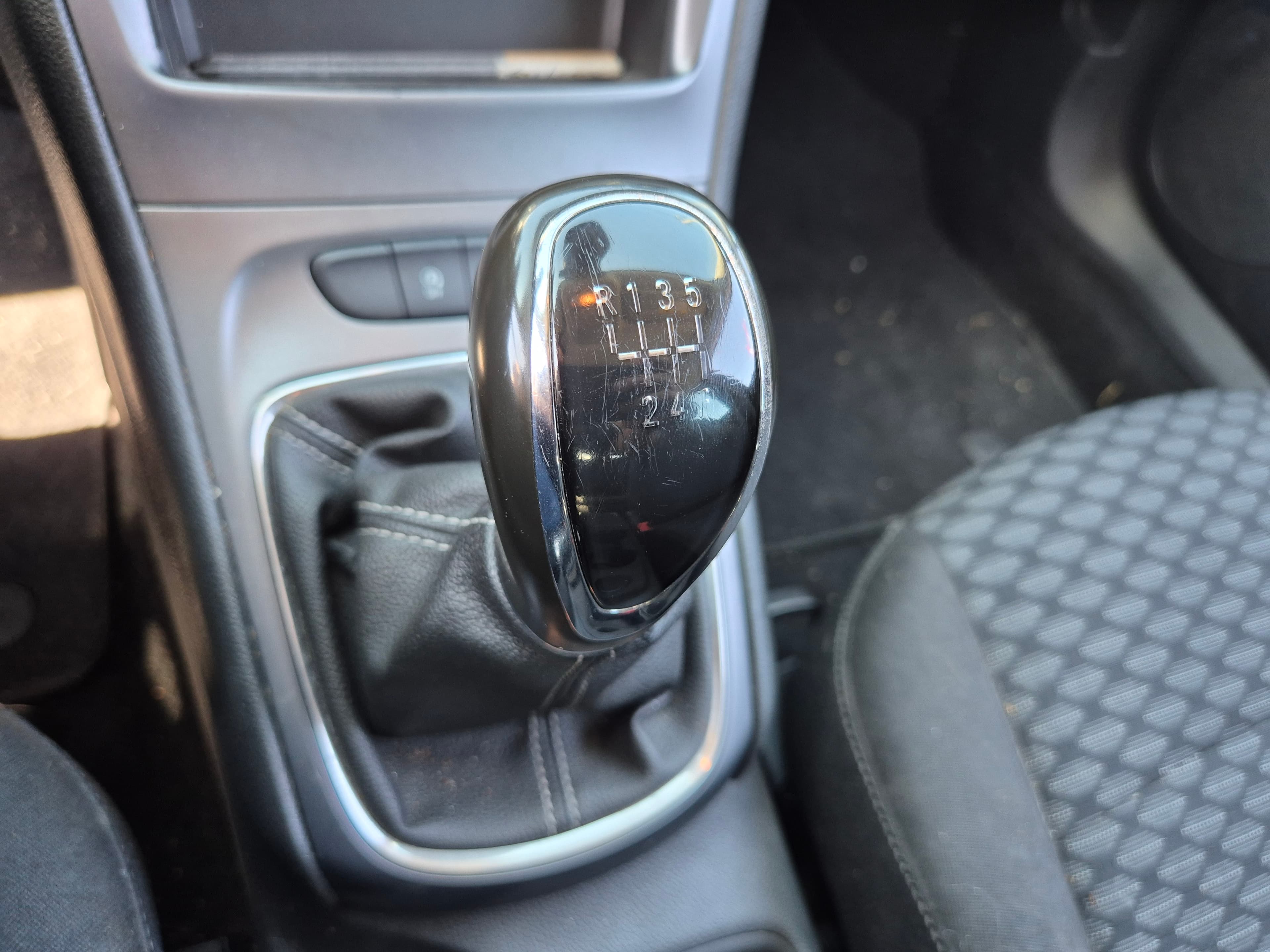 Opel Astra · Año 2021 — imagen 40