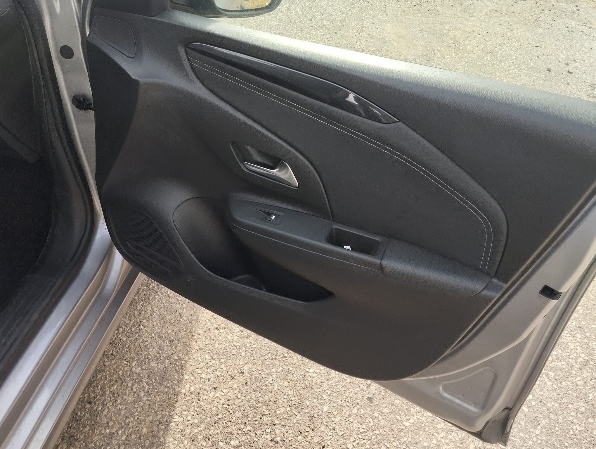 Opel Corsa · Año 2022 — imagen 23