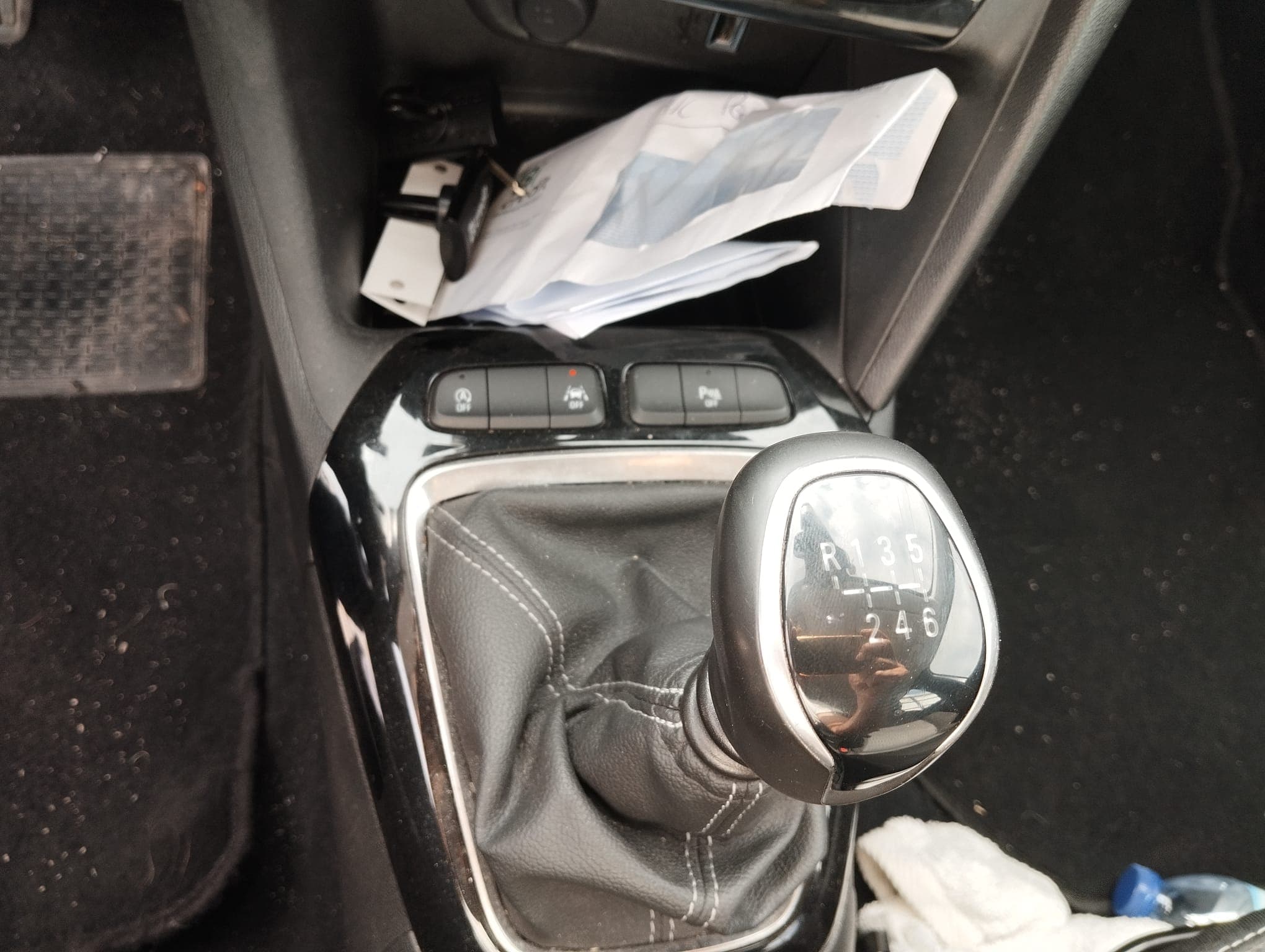 Opel Corsa · Año 2022 — imagen 14