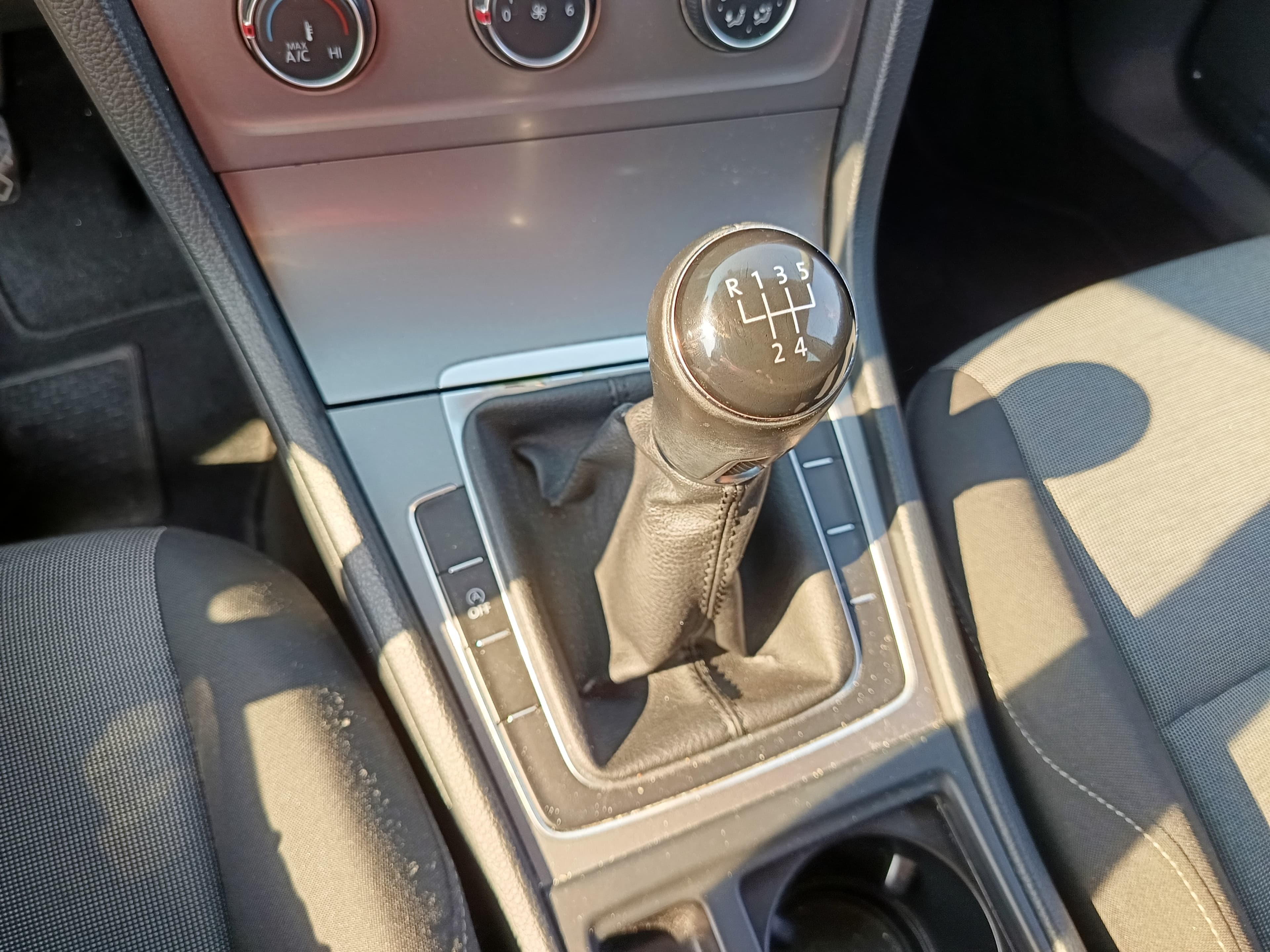 Volkswagen Golf · Año 2013 — imagen 36