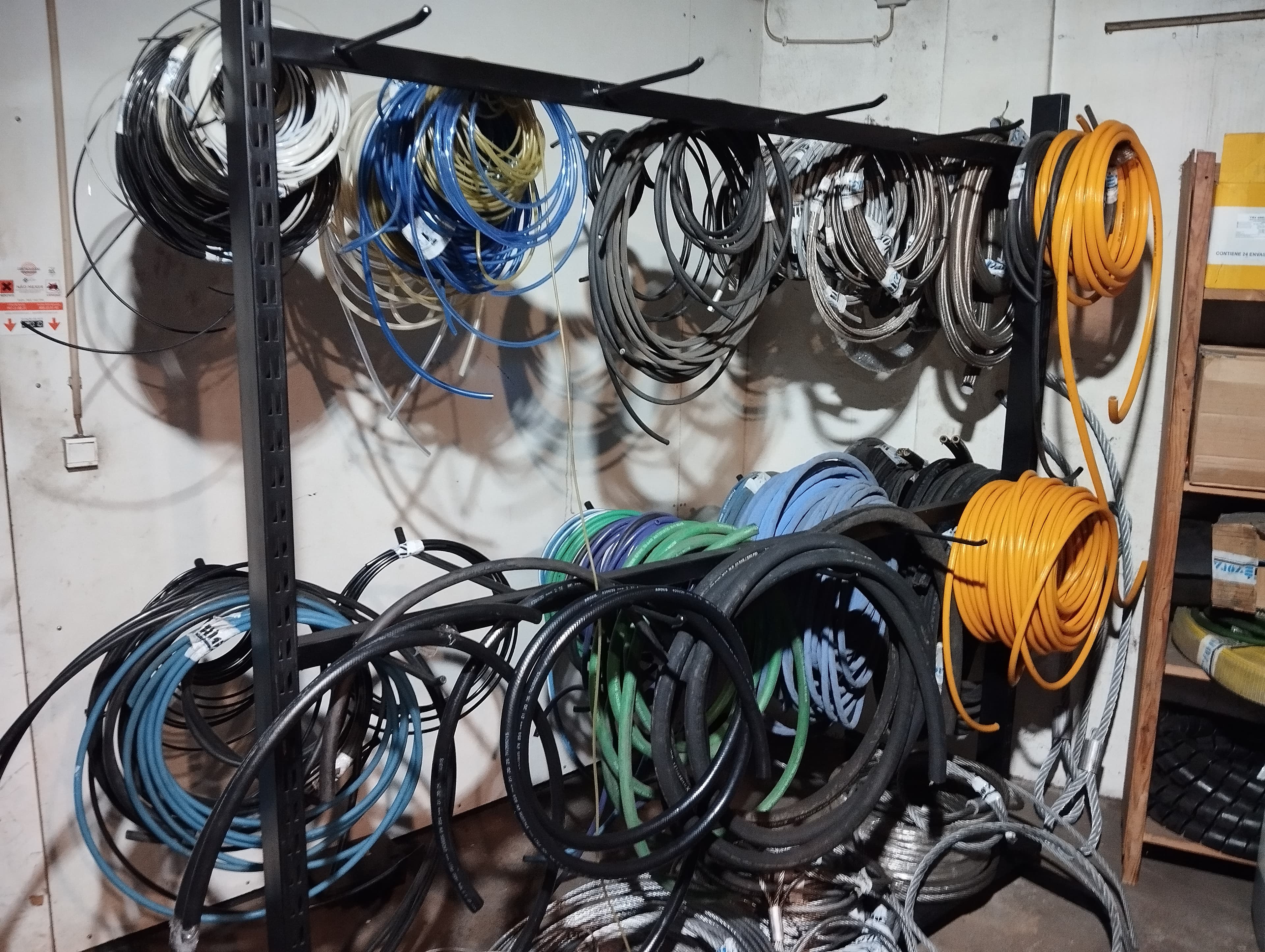 Máquinas, Equipamentos e Veículos — imagem 157