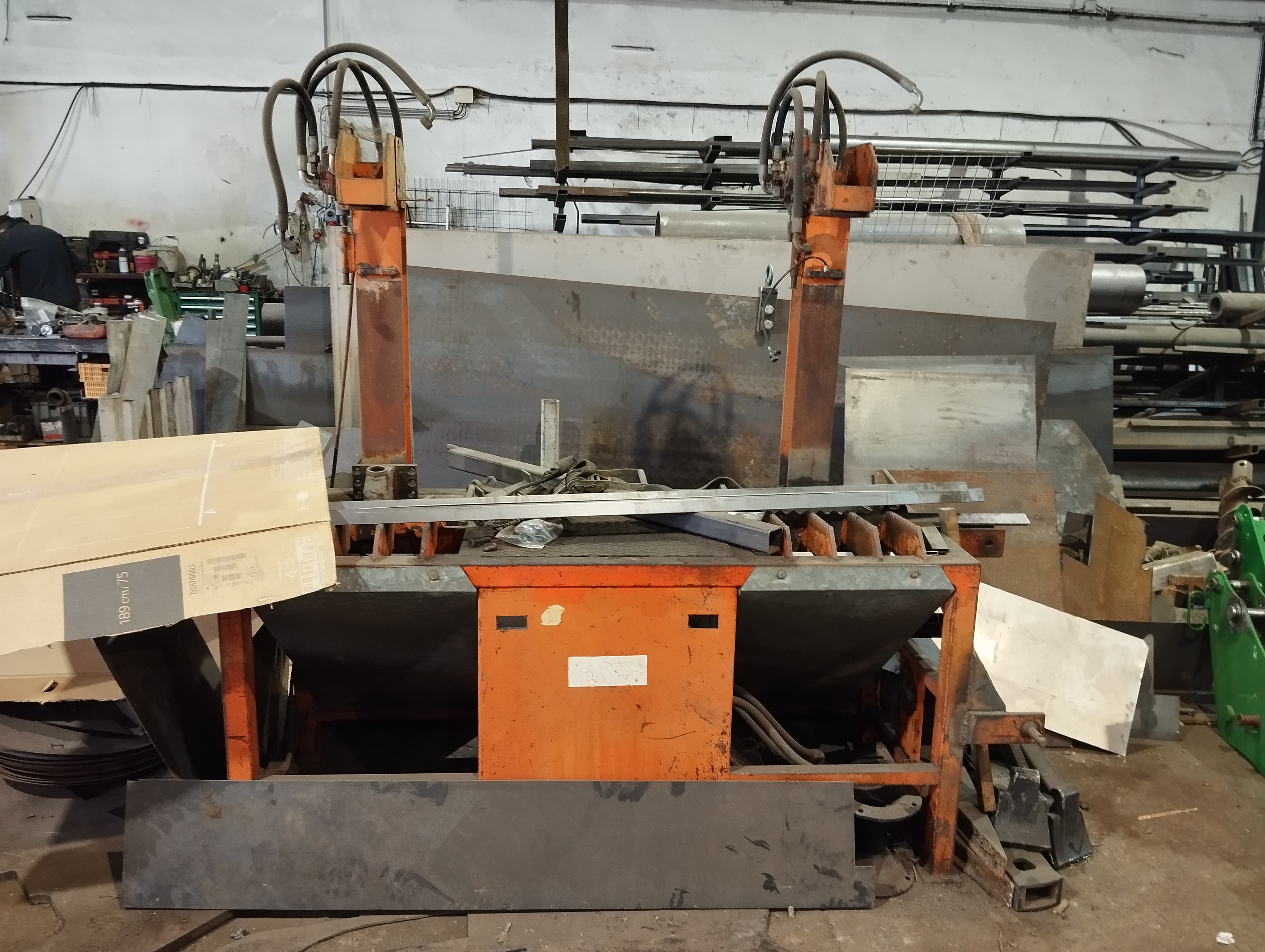 Máquinas, Equipamentos e Veículos — imagem 80