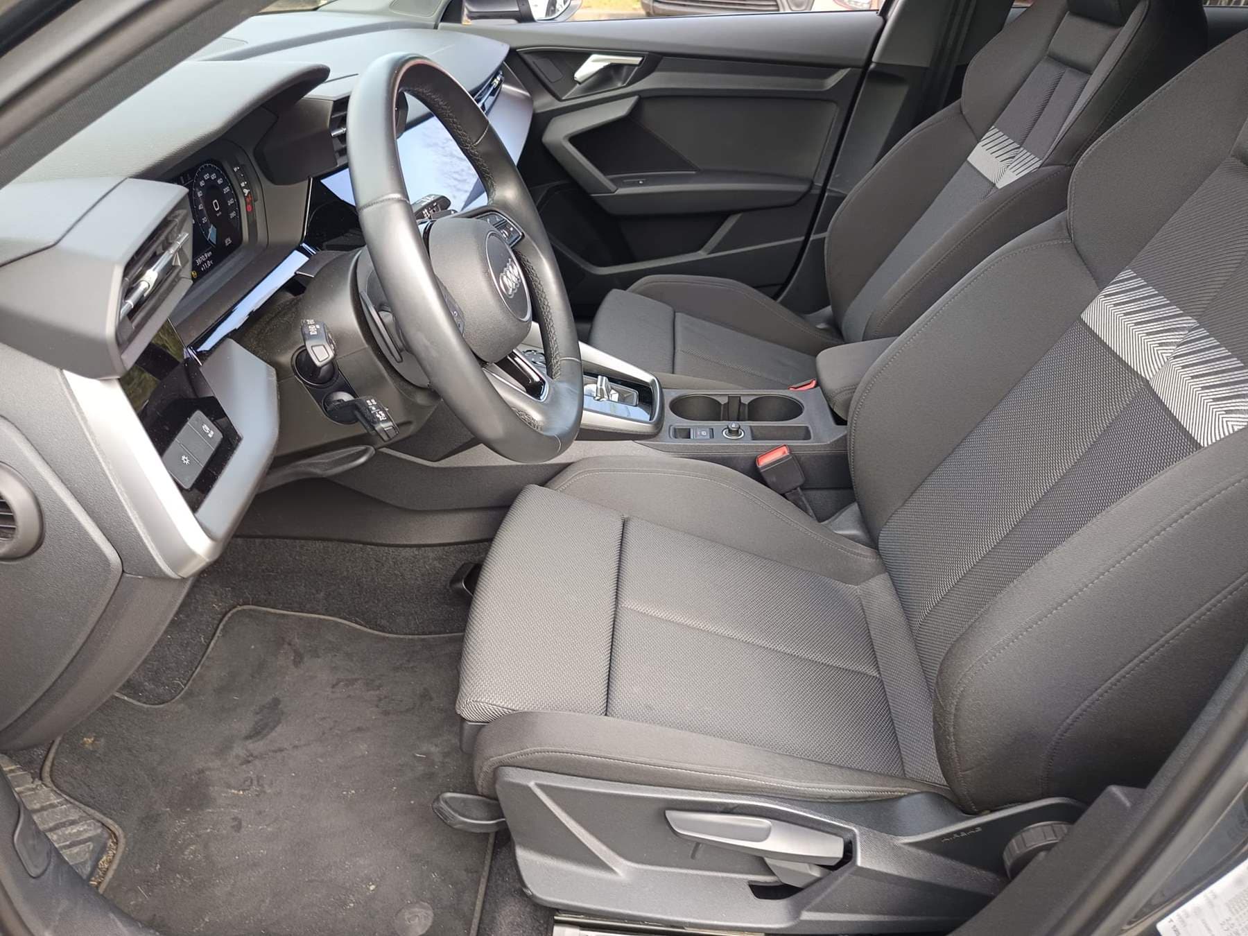 Audi A3 Sportback 30 Tdi · Ano 2023 — image 29