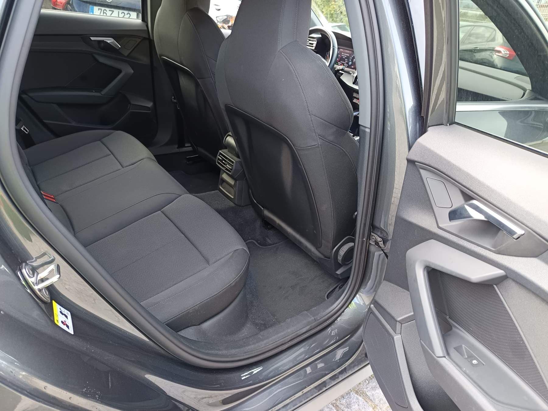 Audi A3 Sportback 30 Tdi · Ano 2023 — image 22